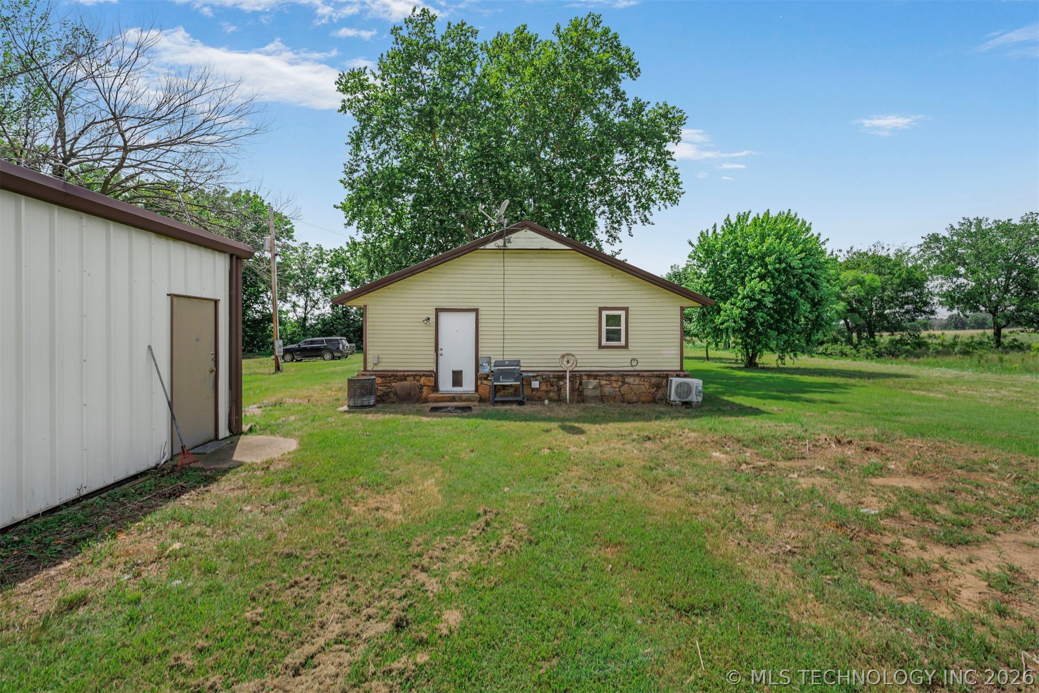 1901 S 4280 Road Chelsea OK 74016