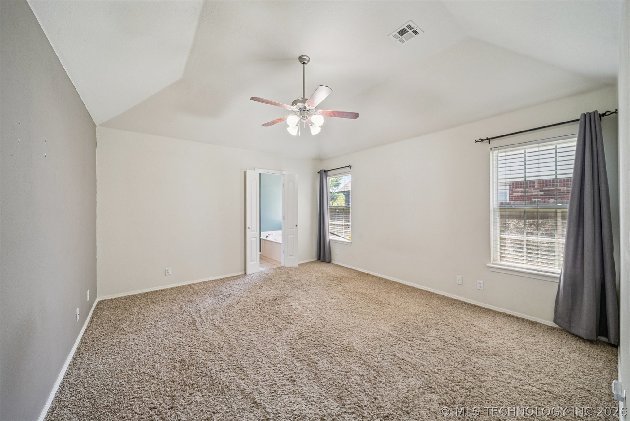1810 Walnut Hill Lane Claremore OK 74019
