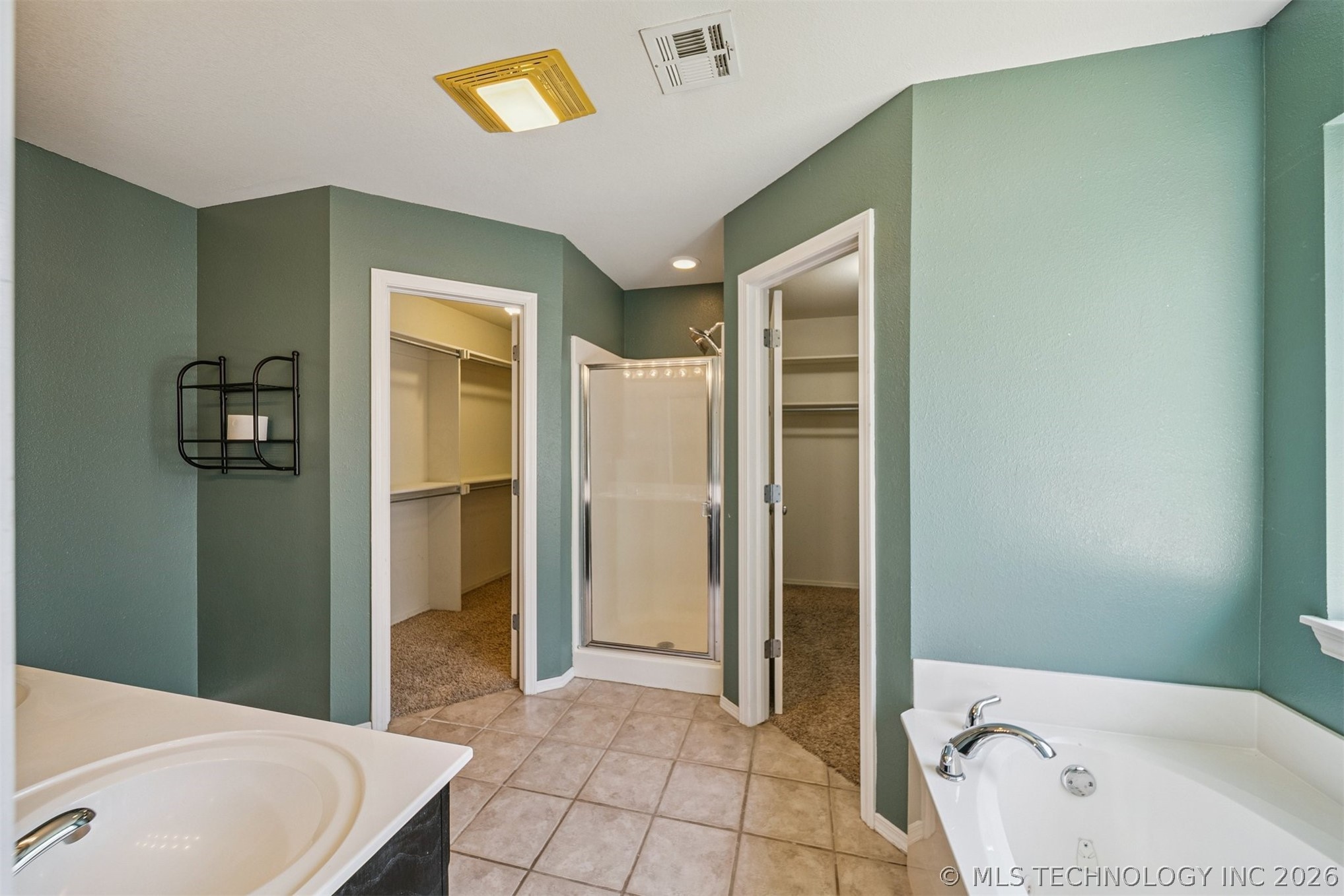 1810 Walnut Hill Lane Claremore OK 74019