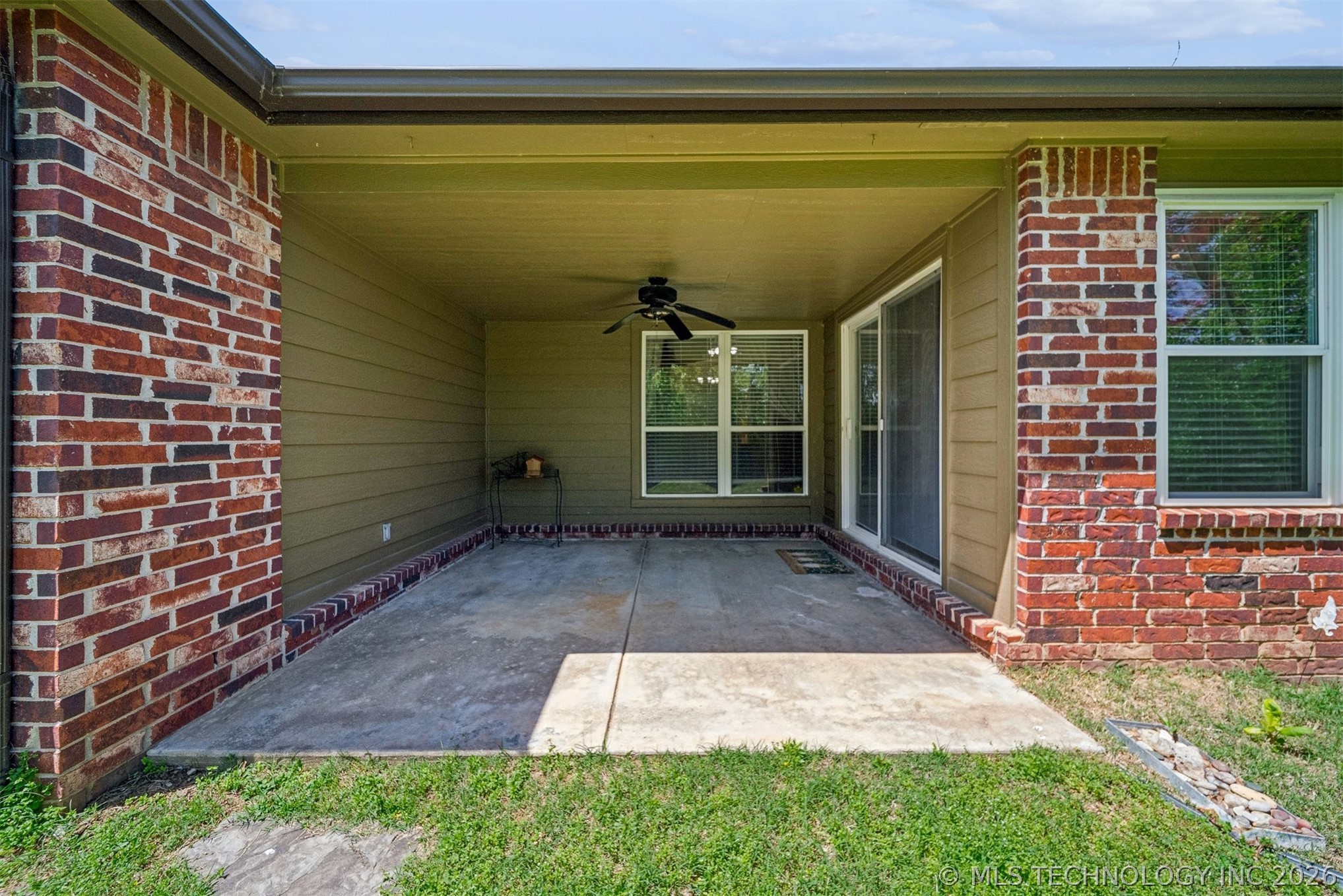 1810 Walnut Hill Lane Claremore OK 74019