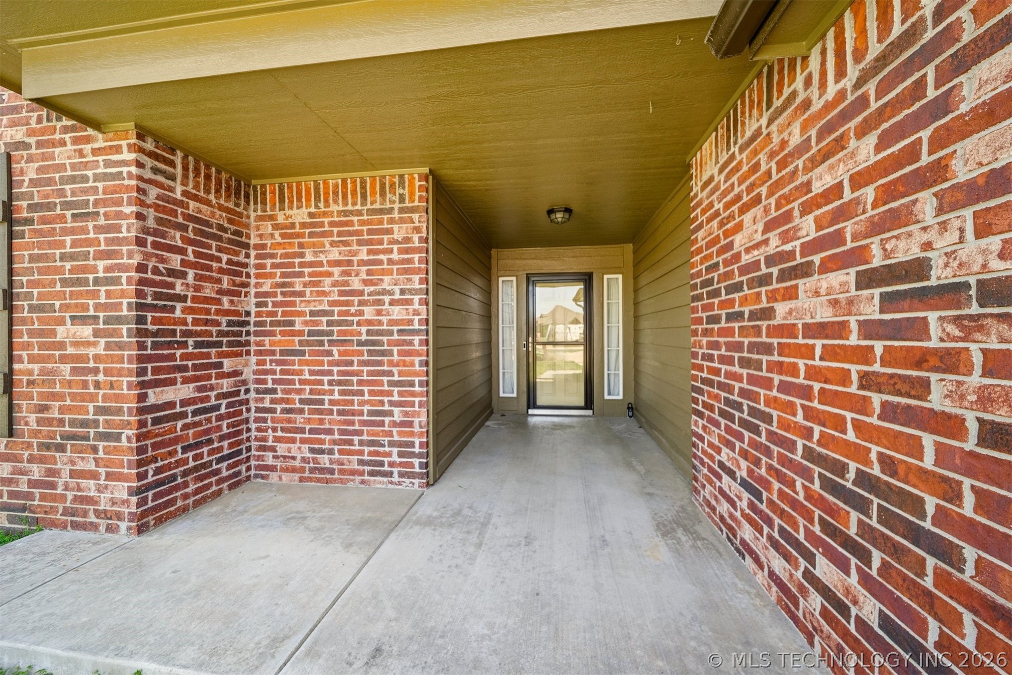 1810 Walnut Hill Lane Claremore OK 74019