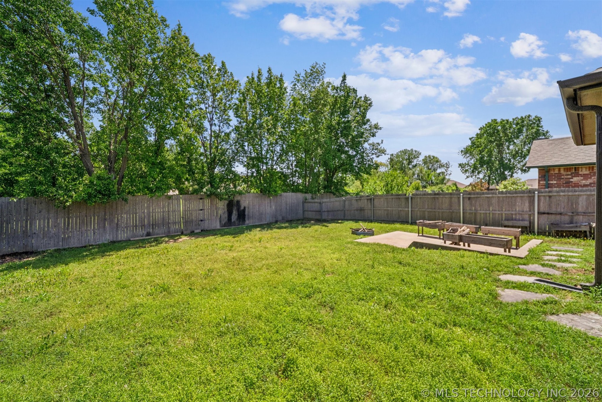 1810 Walnut Hill Lane Claremore OK 74019