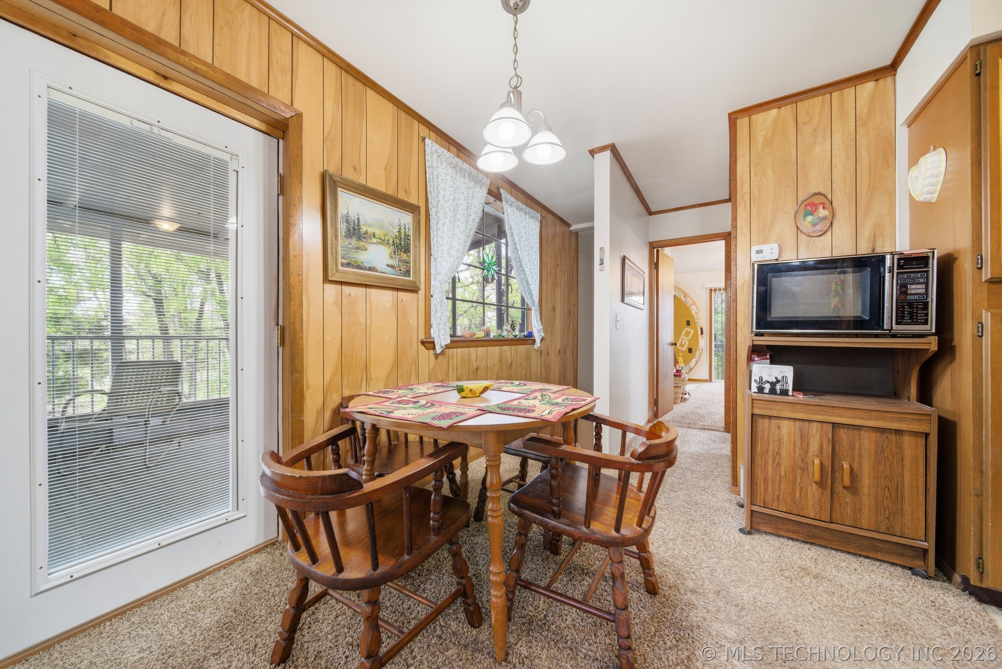 64 Walnut Street Locust Grove OK 74352