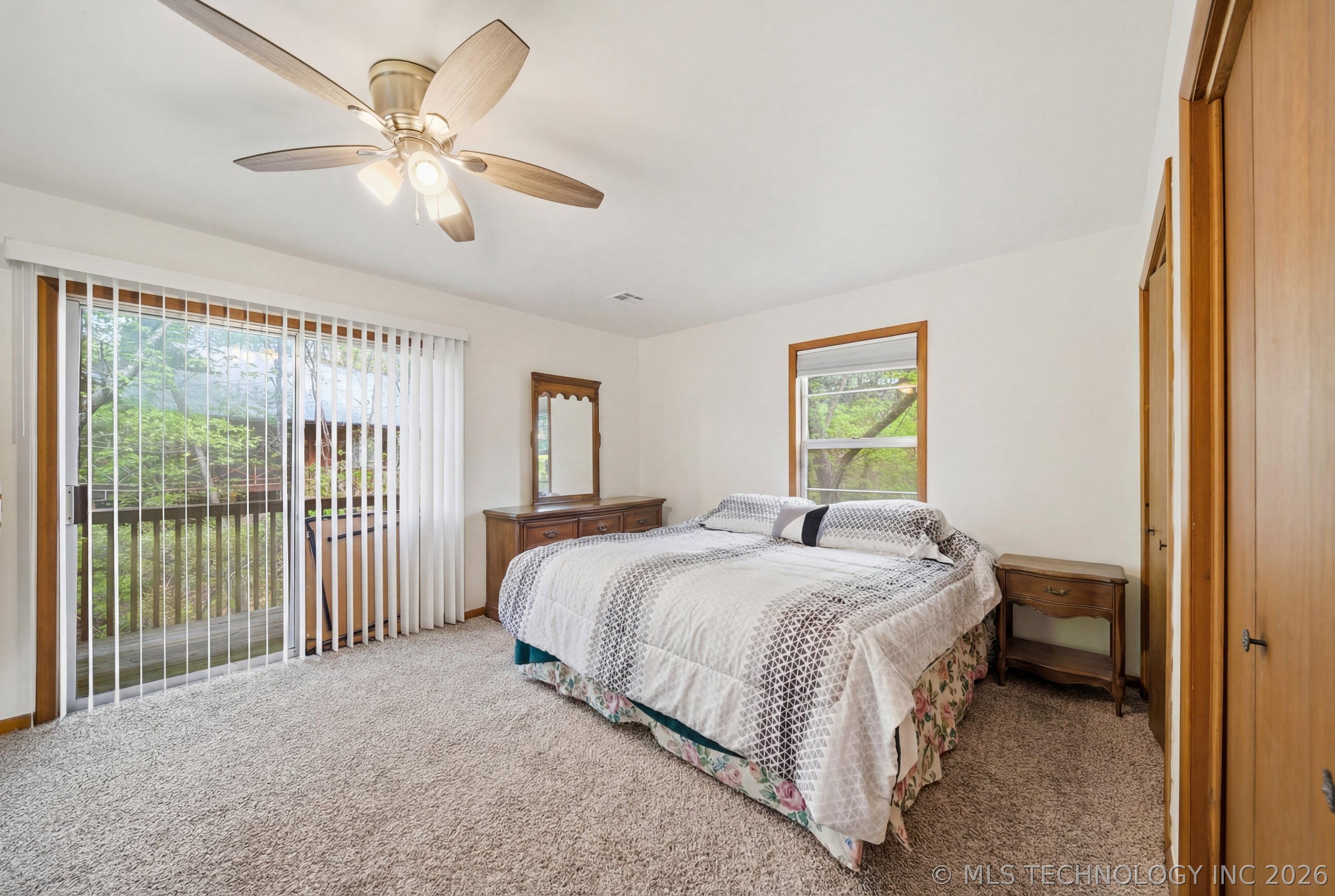 64 Walnut Street Locust Grove OK 74352