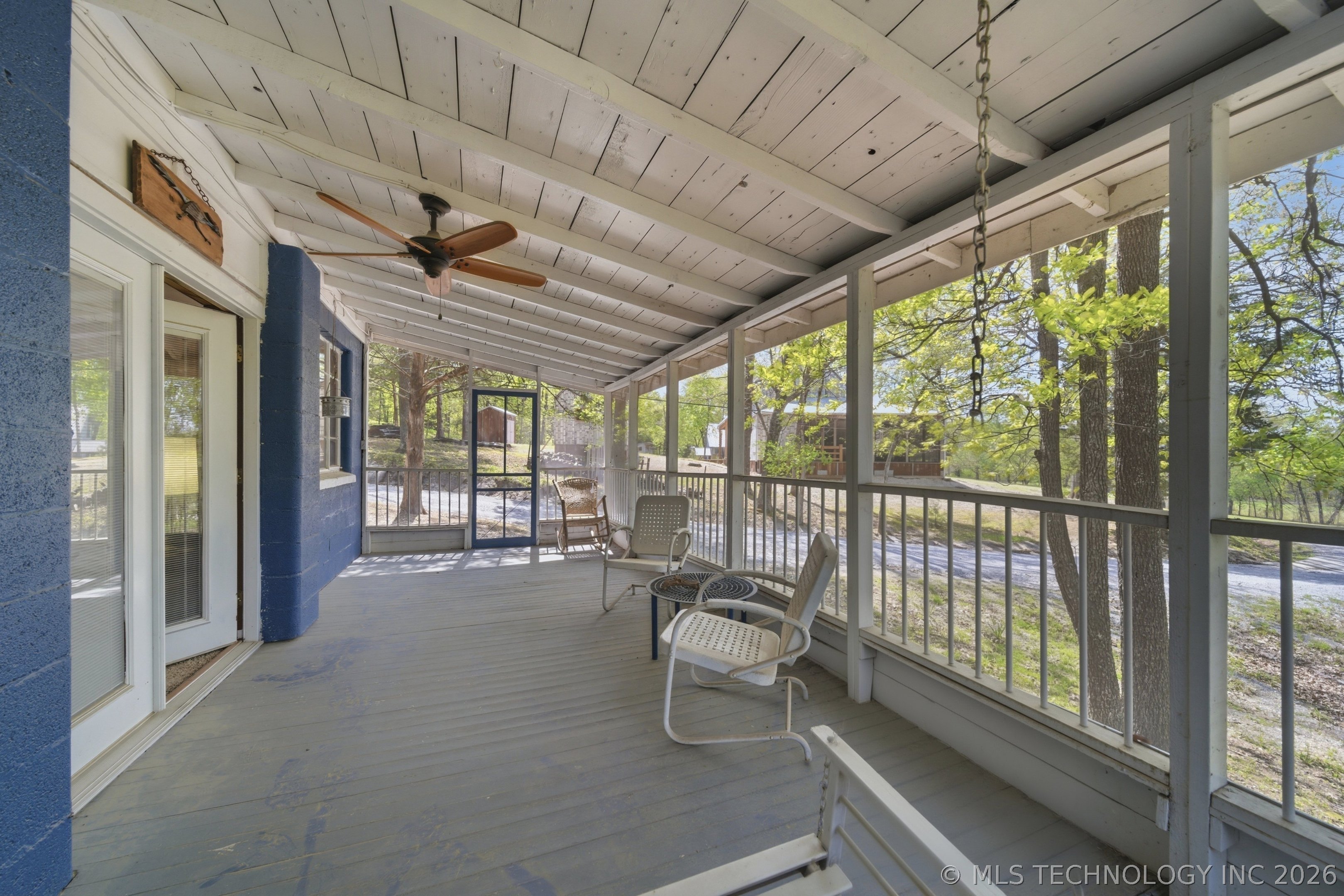 64 Walnut Street Locust Grove OK 74352