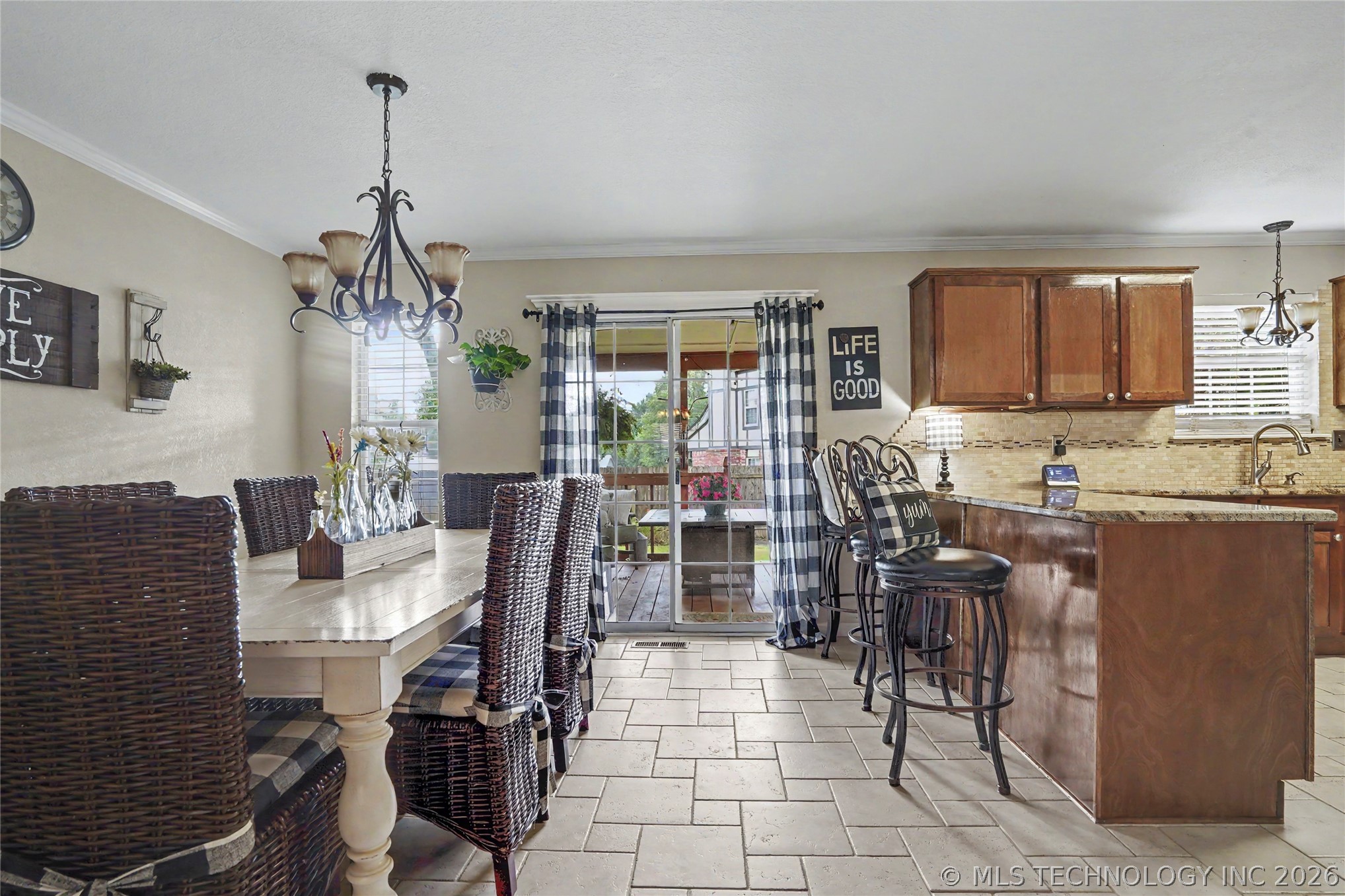 4012 S Narcissus Avenue Broken Arrow OK 74011
