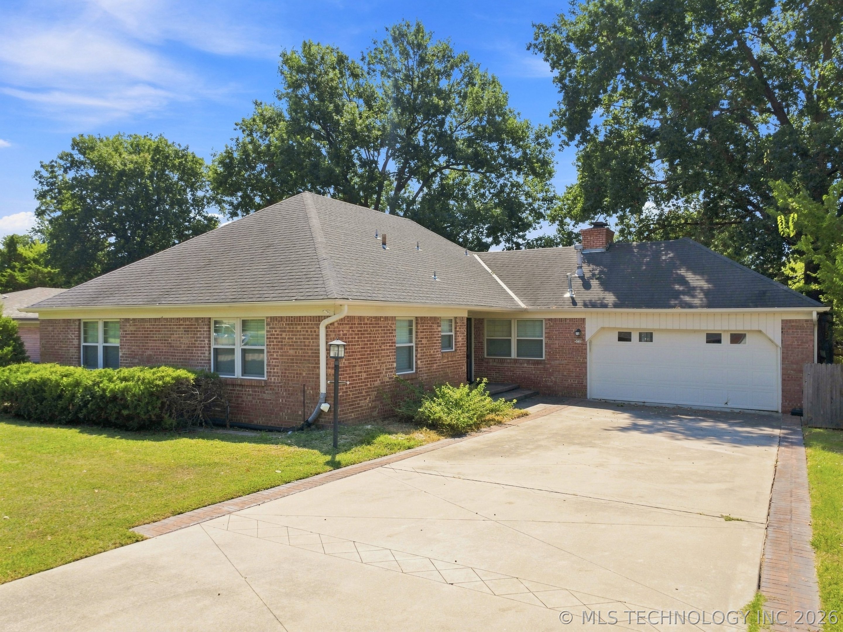 5710 E 44th Street Tulsa OK 74135