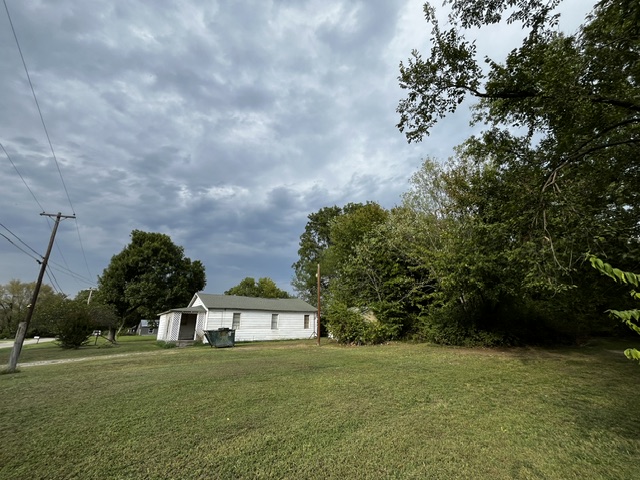 926 N Boudinot Avenue Dewey OK 74029
