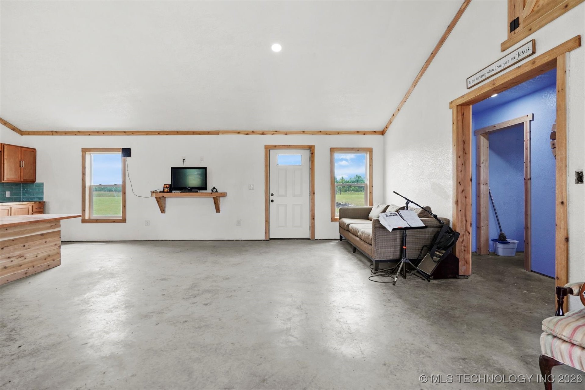 2200 N 166th Road Mounds OK 74047