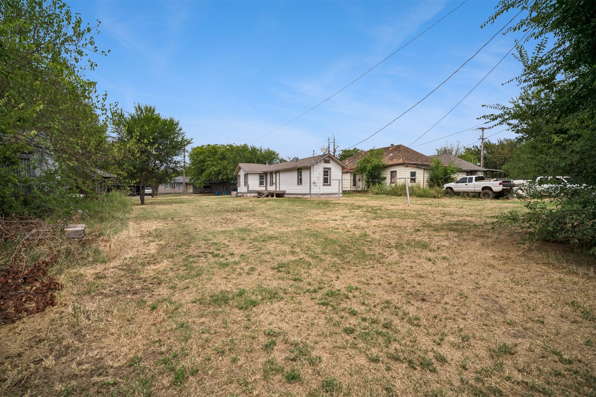 1335 E Maple Street Cushing OK 74023