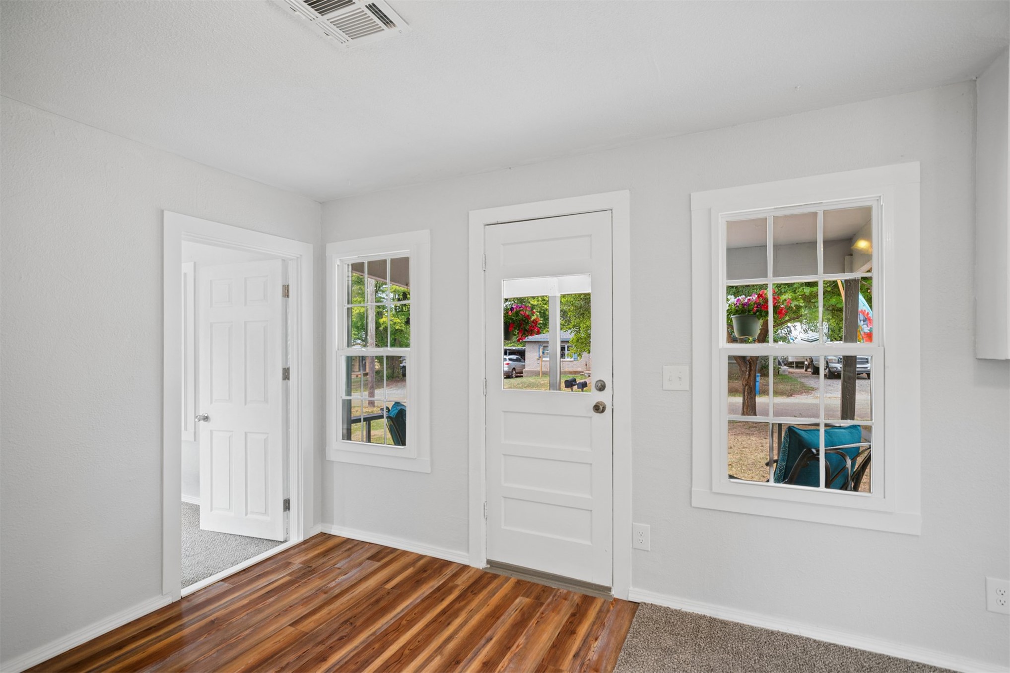 1335 E Maple Street Cushing OK 74023