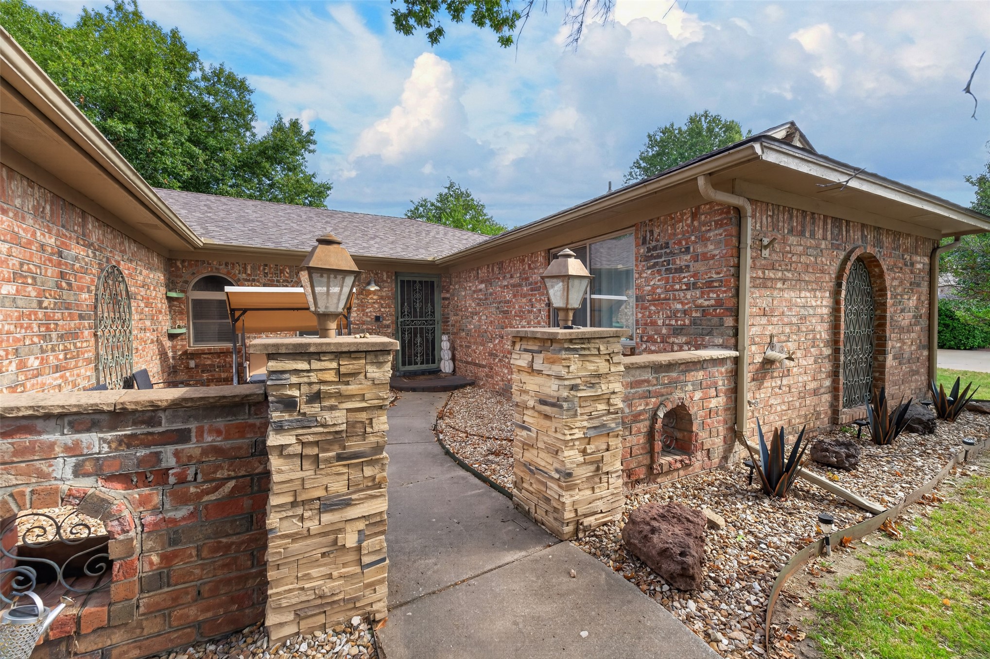 9663 E 26th Place Tulsa OK 74129