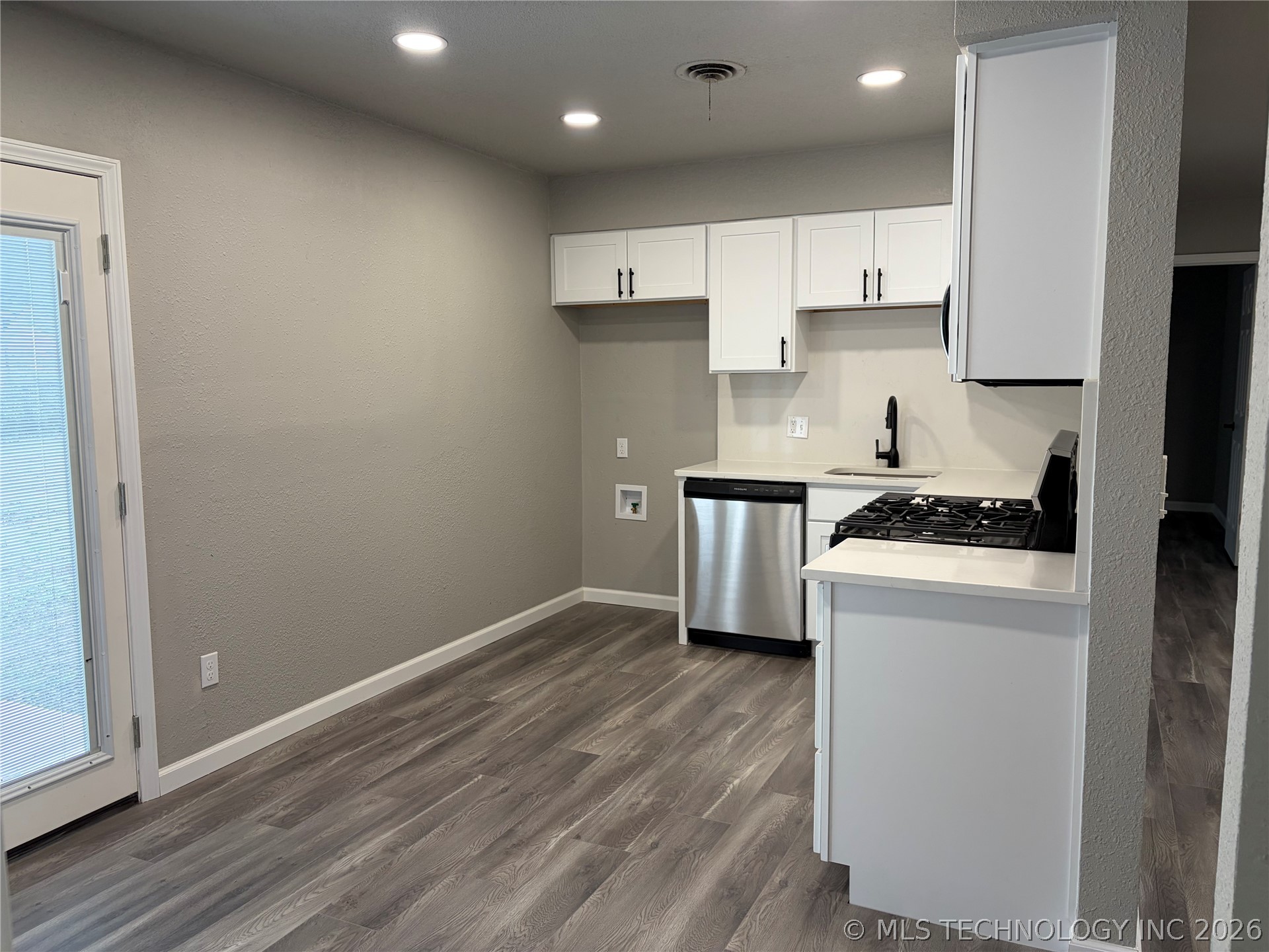 131 W Orleans Avenue Sapulpa OK 74066