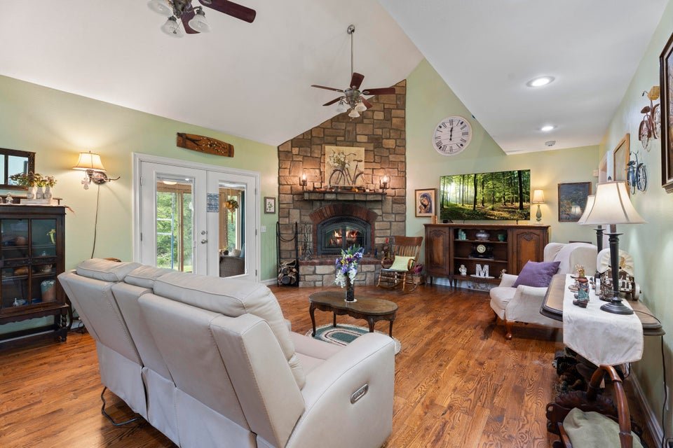 12348 E 389 Road Jay OK 74346