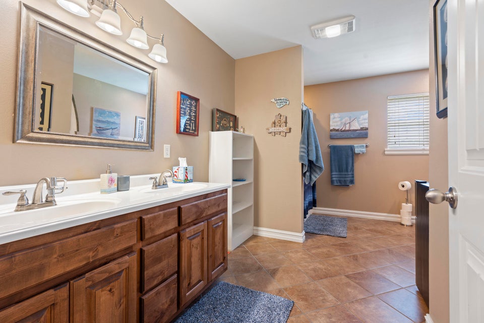 12348 E 389 Road Jay OK 74346