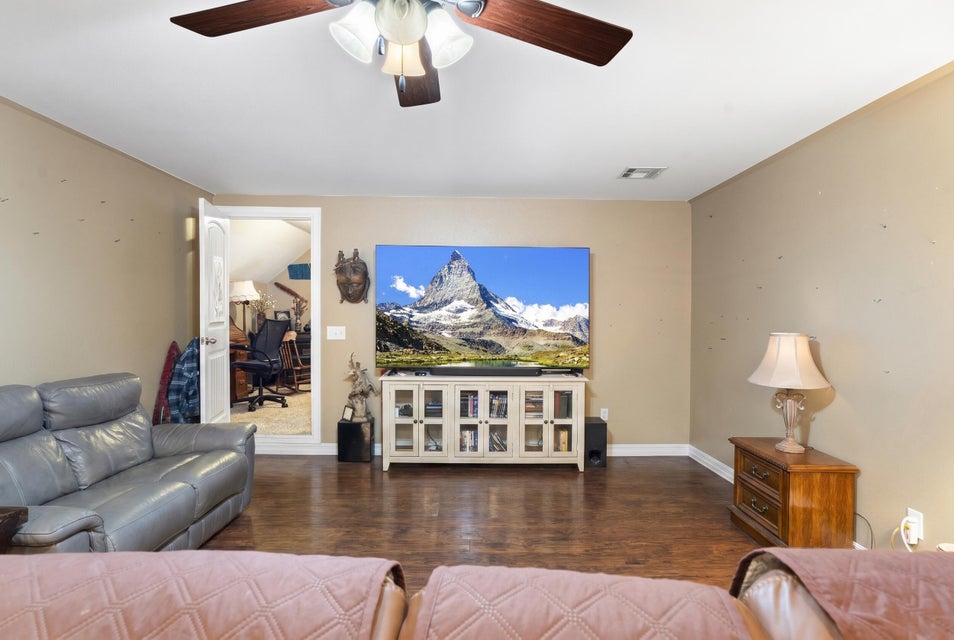 12348 E 389 Road Jay OK 74346