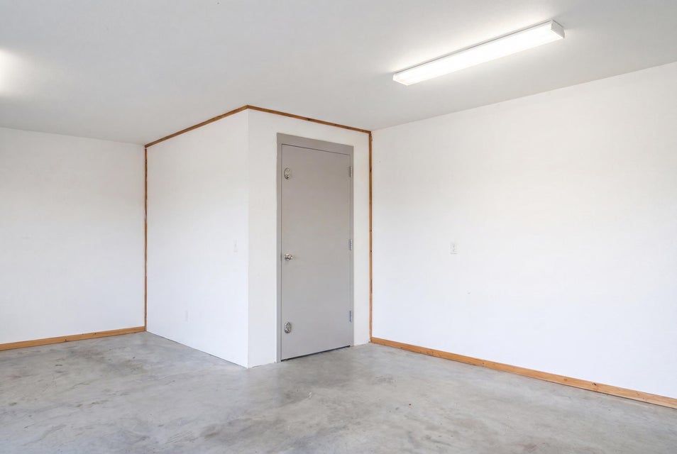 12348 E 389 Road Jay OK 74346