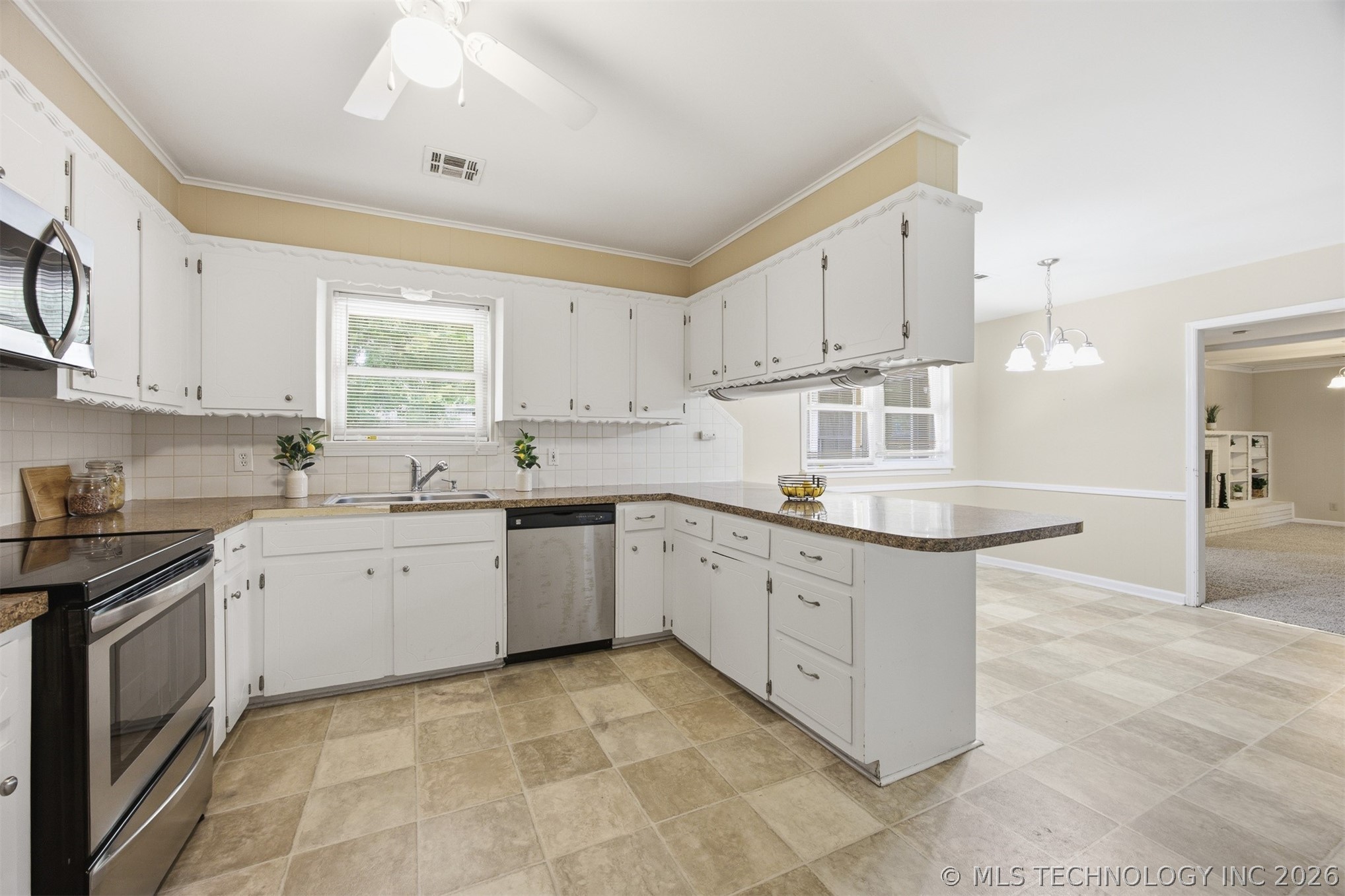 7037 E 59th Street Tulsa OK 74145
