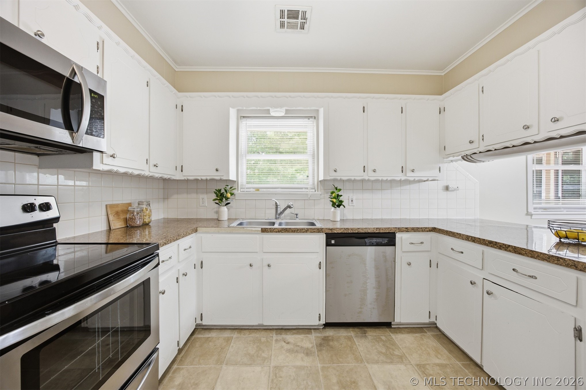 7037 E 59th Street Tulsa OK 74145