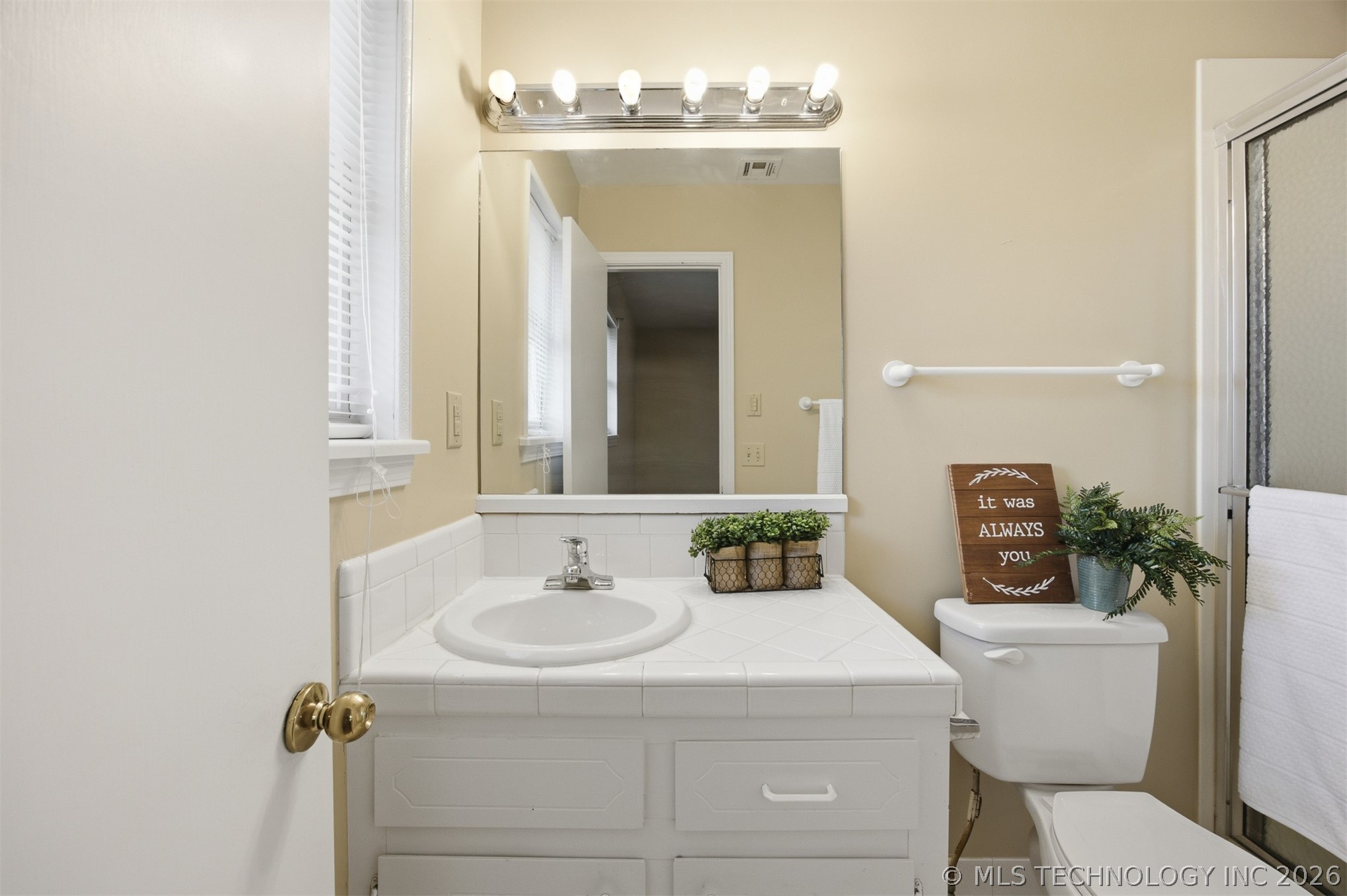 7037 E 59th Street Tulsa OK 74145