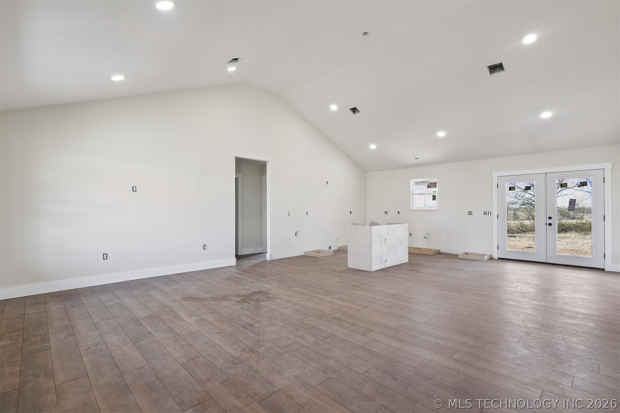 2000 N Everly Drive Tahlequah OK 74464