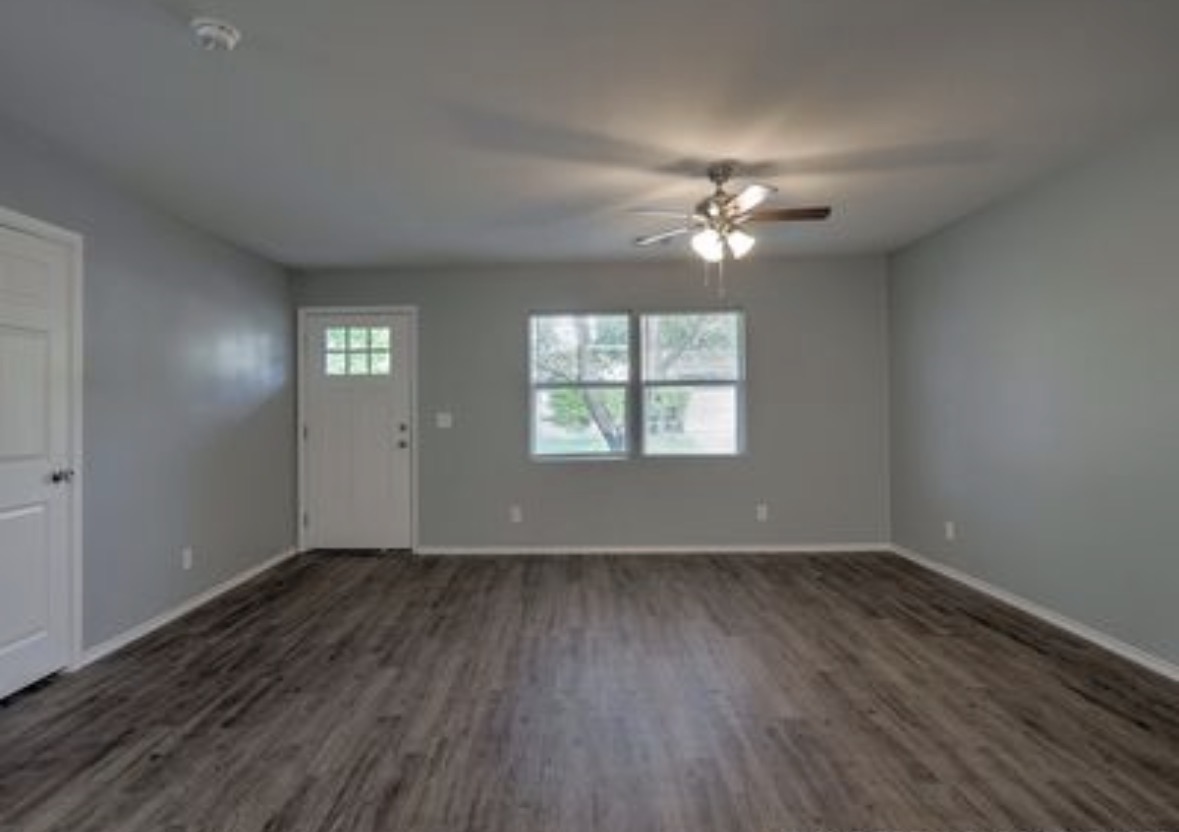619 S 102nd East Eastavenue Tulsa OK 74128