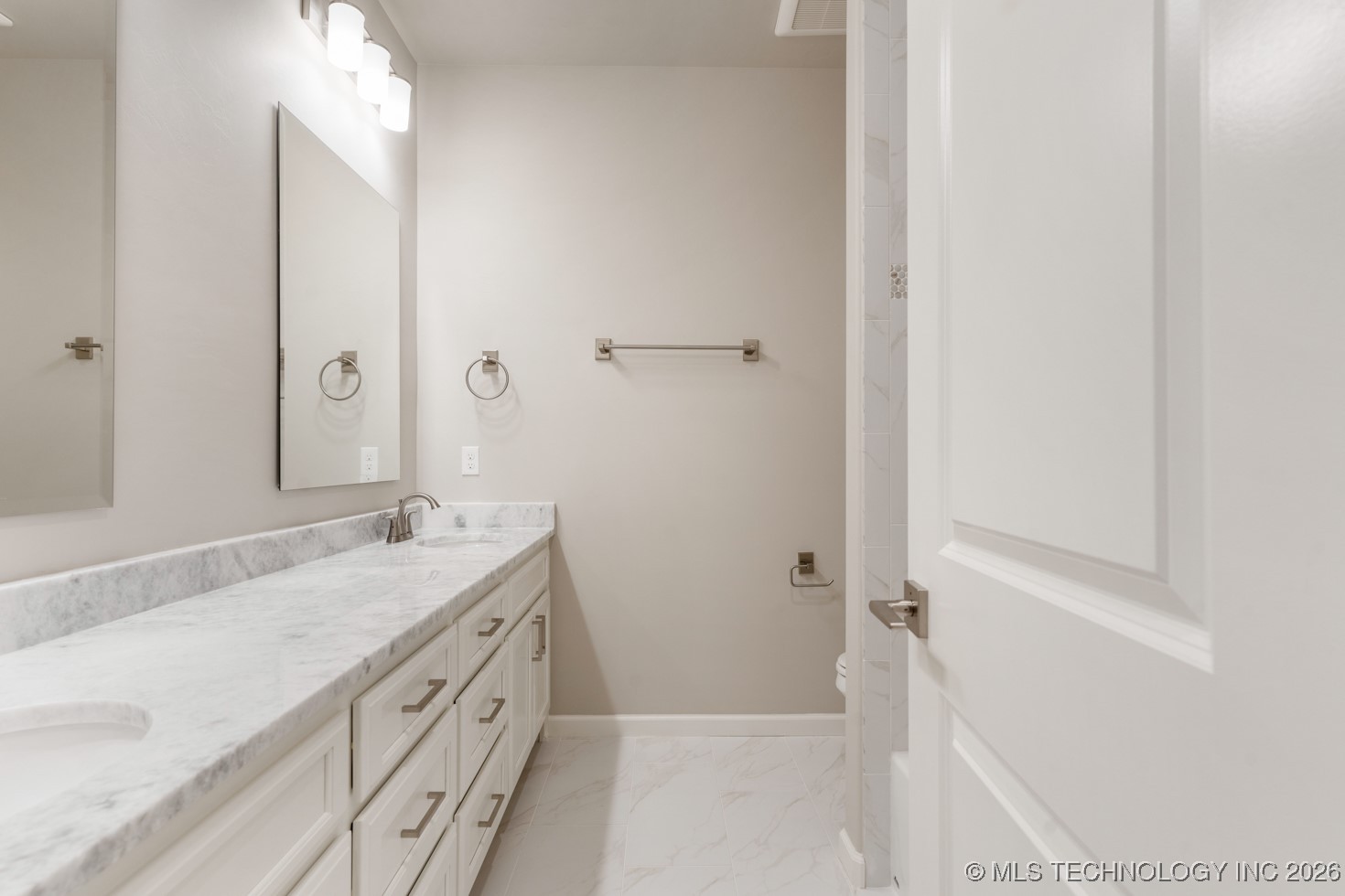 2704 W Twin Oaks Street Broken Arrow OK 74012