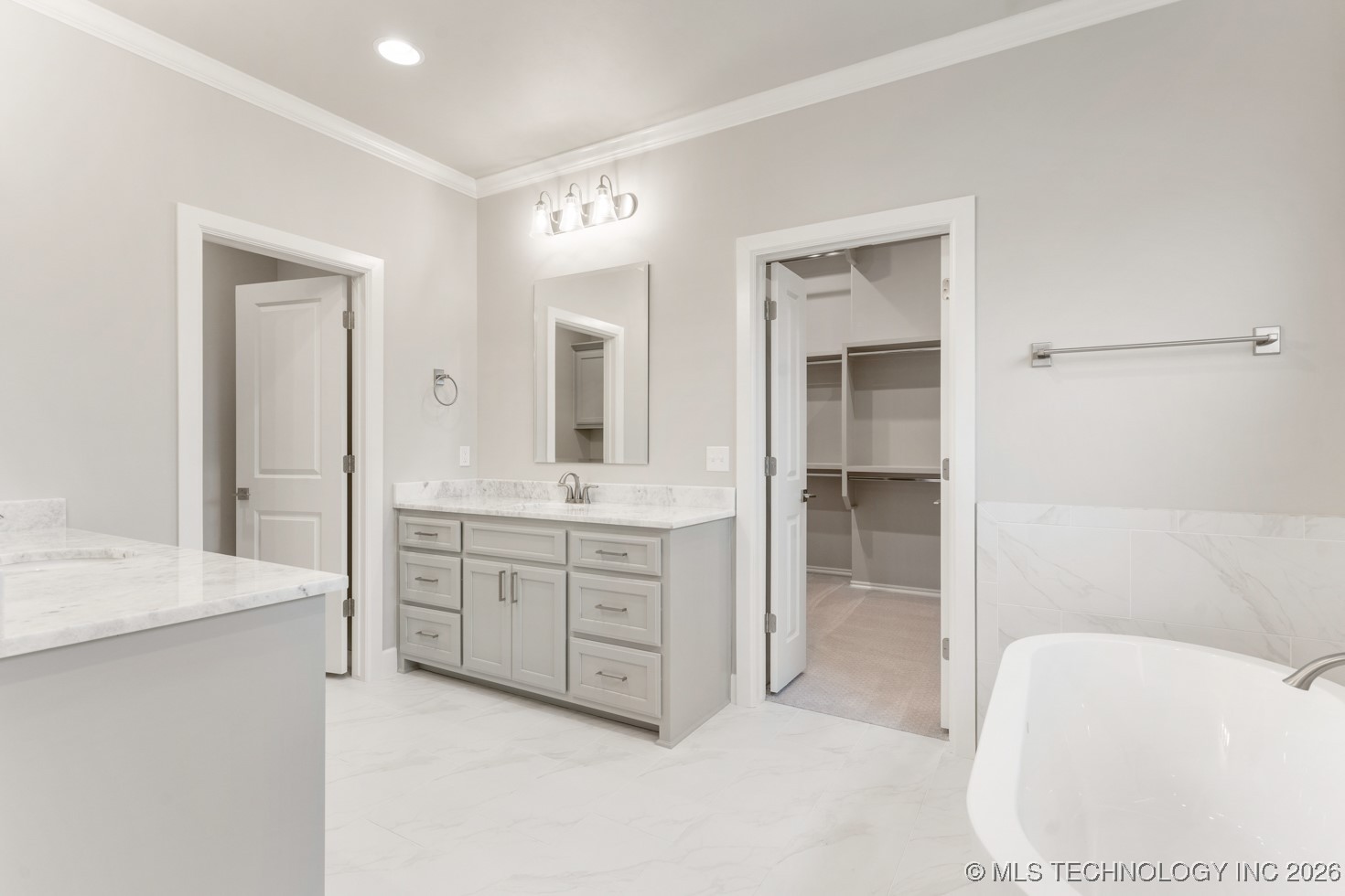 2704 W Twin Oaks Street Broken Arrow OK 74012
