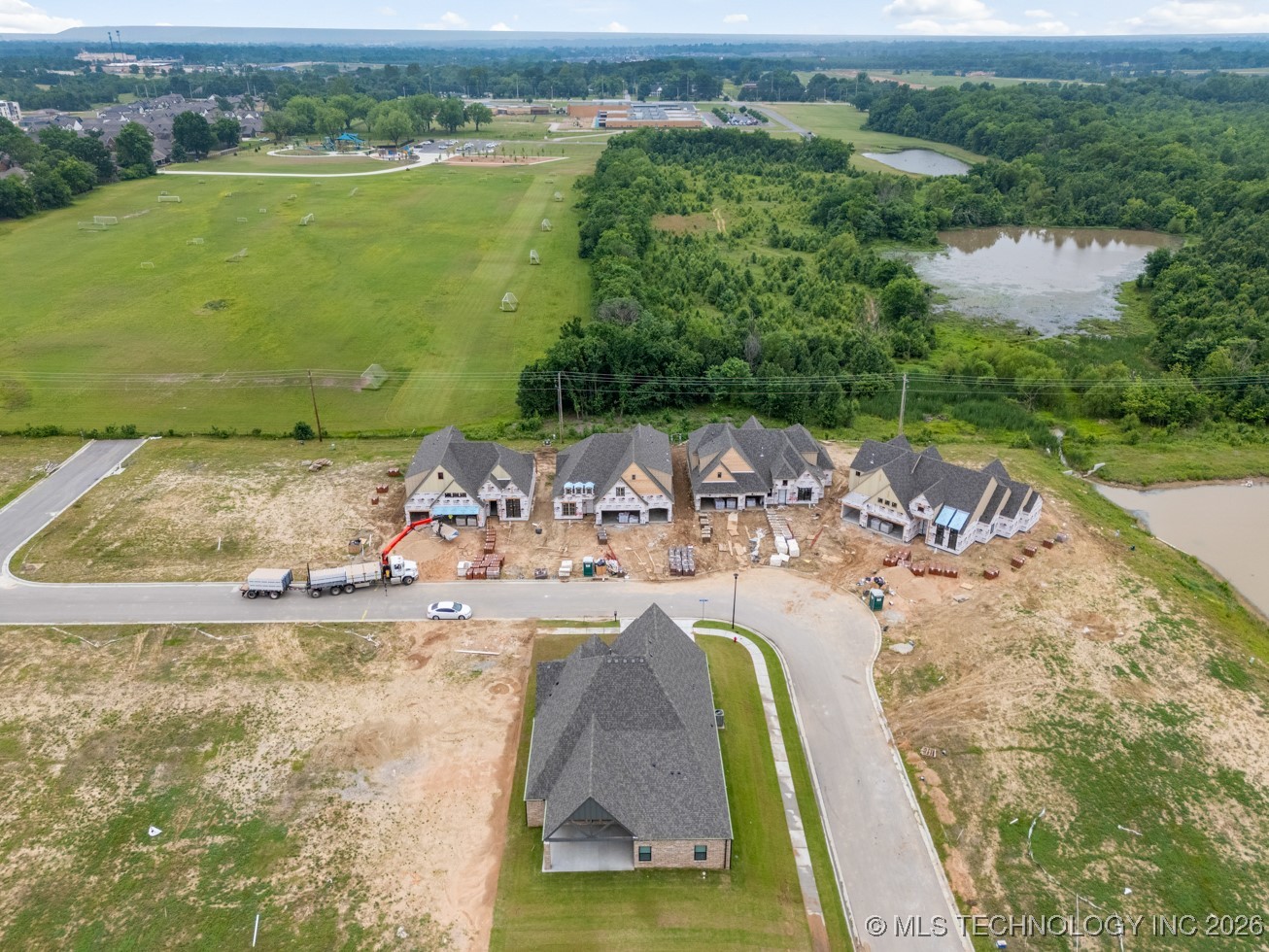 2704 W Twin Oaks Street Broken Arrow OK 74012