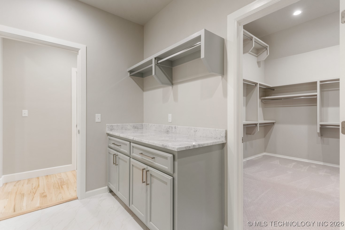 2704 W Twin Oaks Street Broken Arrow OK 74012
