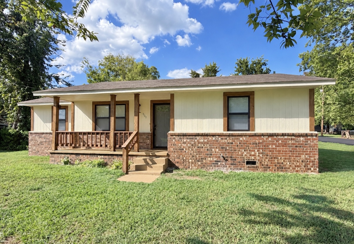 809 E Boone Tahlequah OK 74464