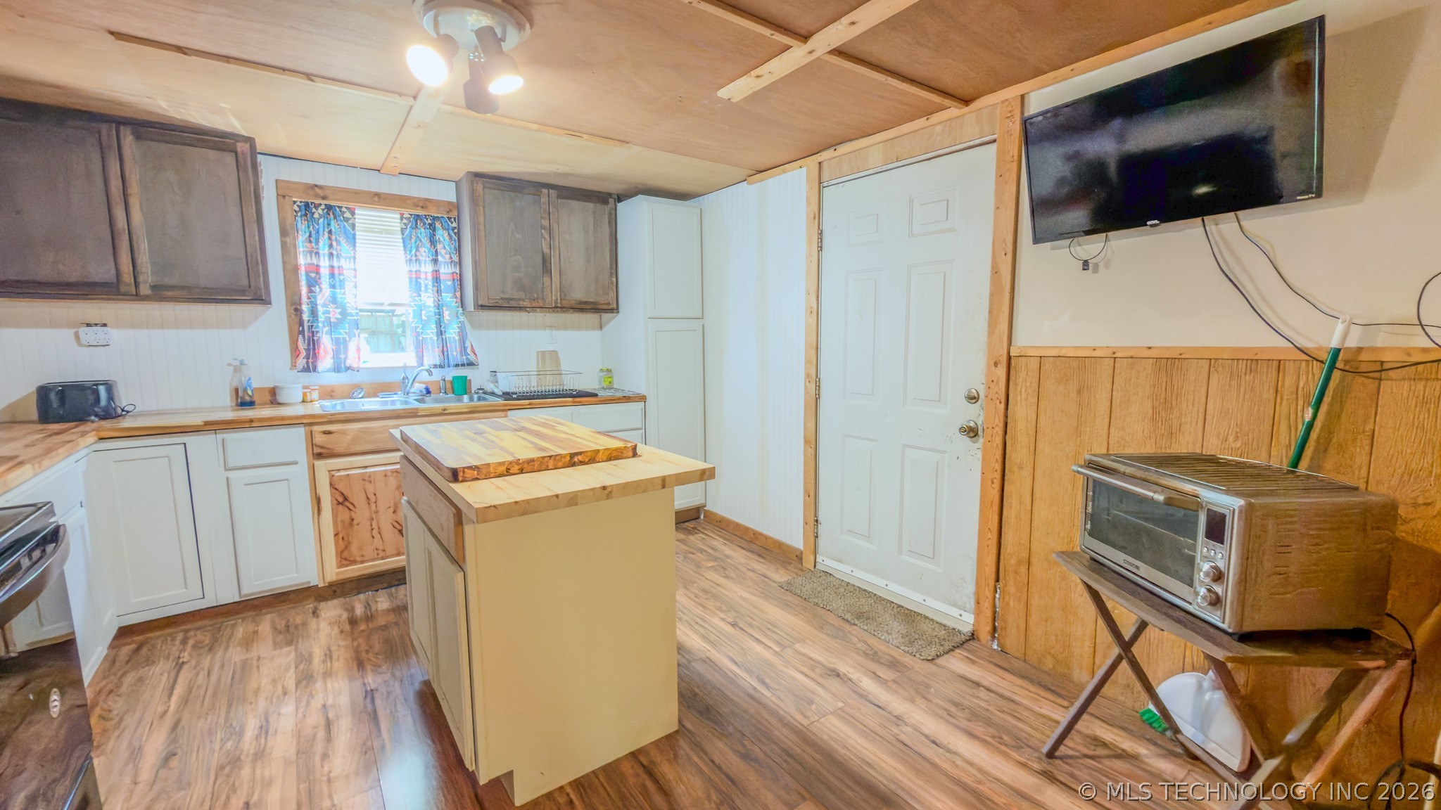 319 E 8th Stonewall OK 74871