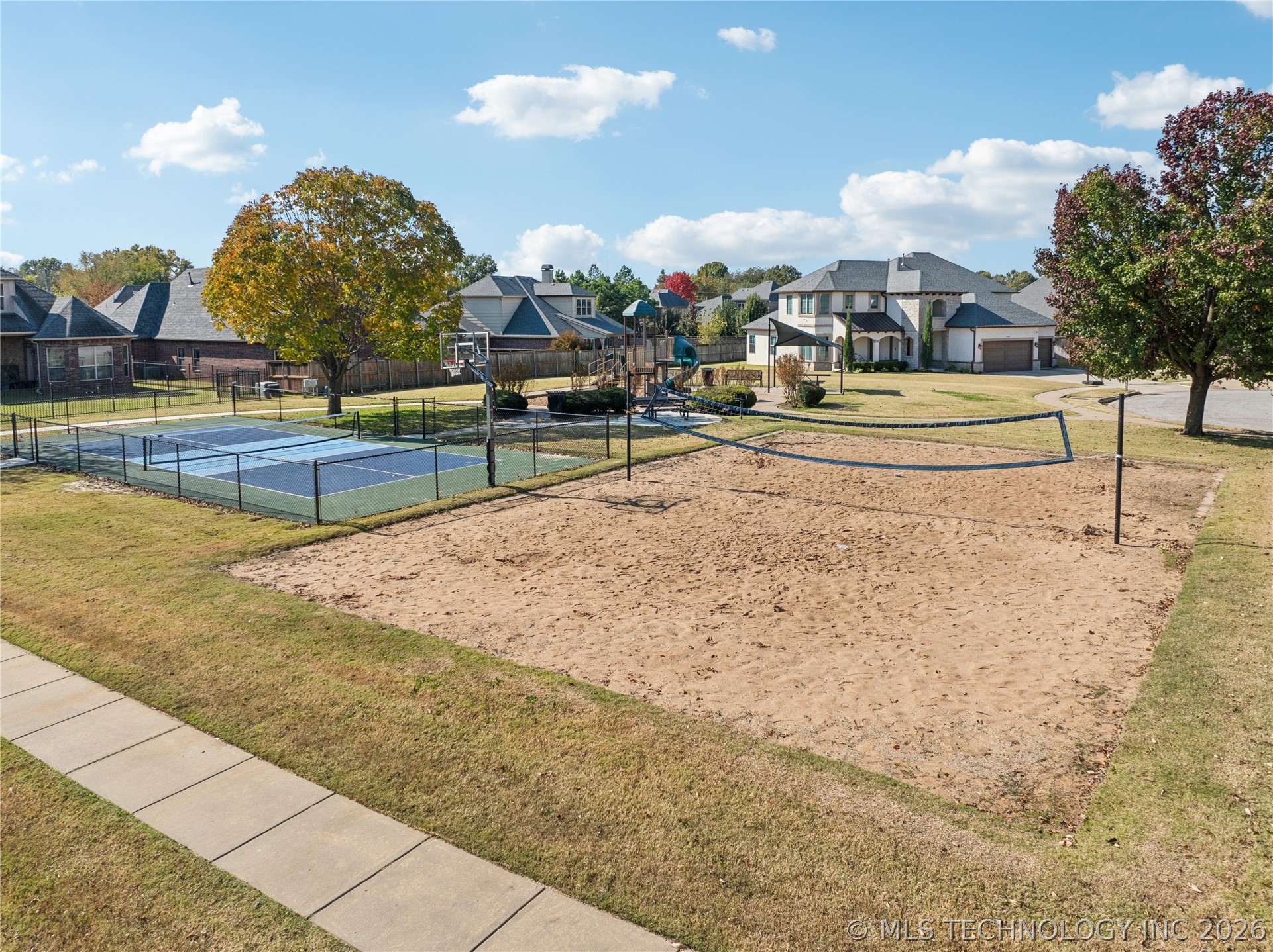 3309 W Knoxville Street W Broken Arrow OK 74012