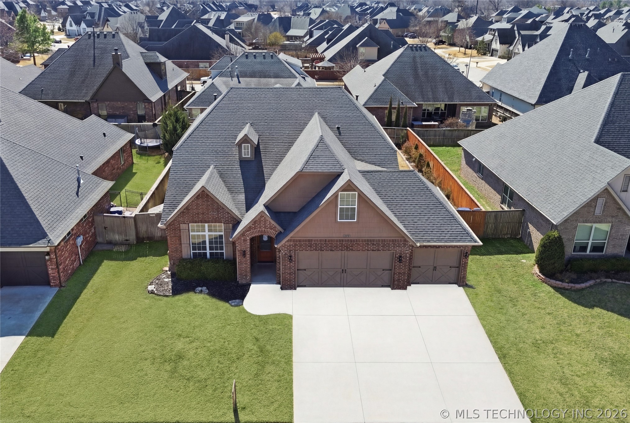 3309 W Knoxville Street W Broken Arrow OK 74012