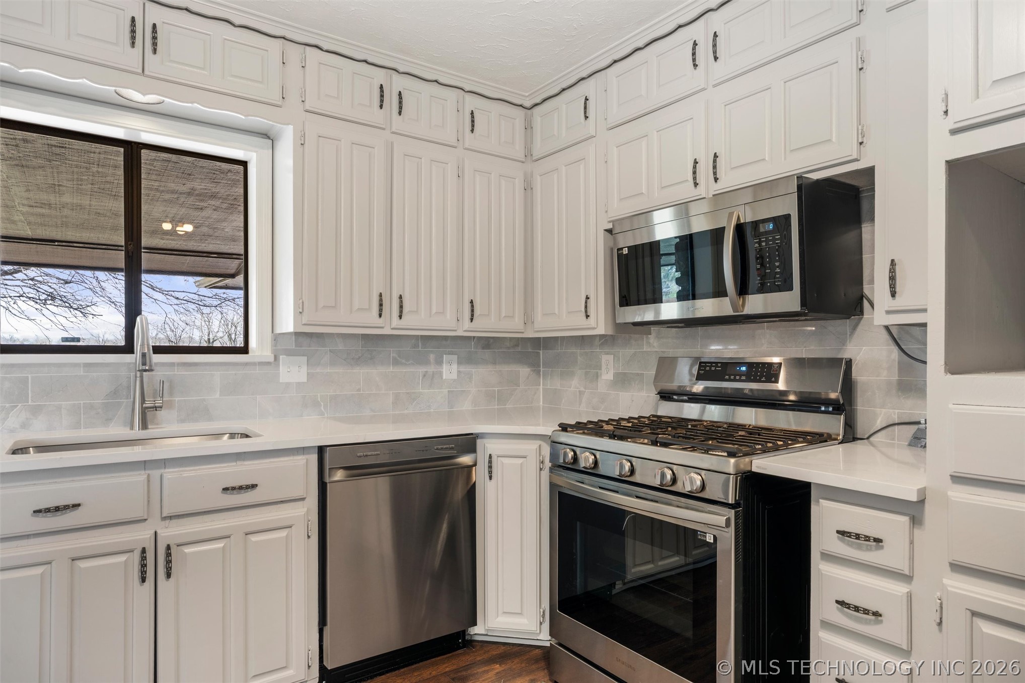 306 N Lombard Lane Skiatook OK 74070