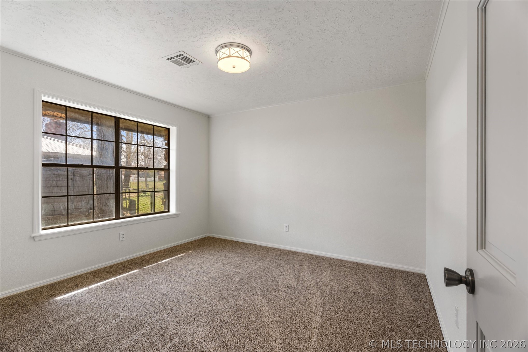 306 N Lombard Lane Skiatook OK 74070