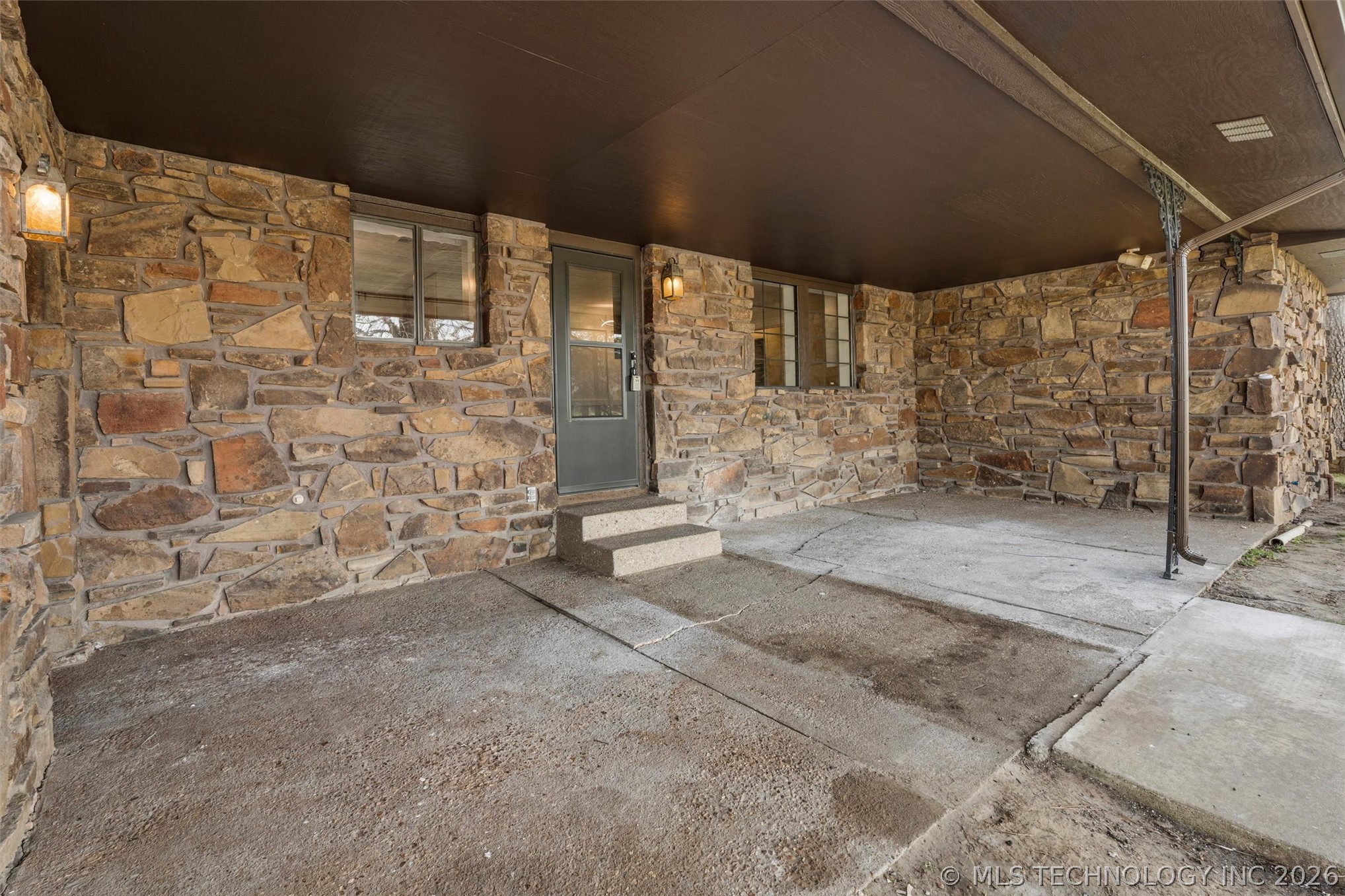 306 N Lombard Lane Skiatook OK 74070