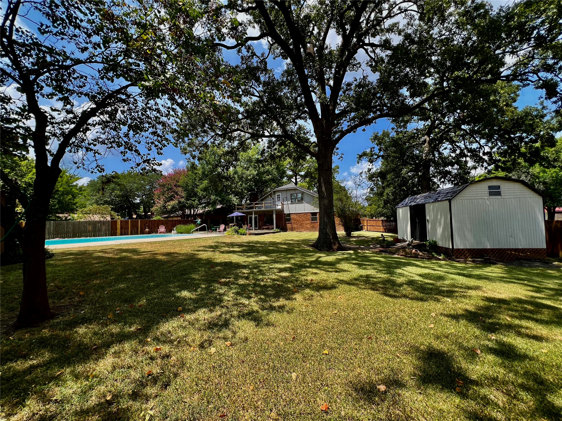 110 Parkway Plaza Madill OK 73446