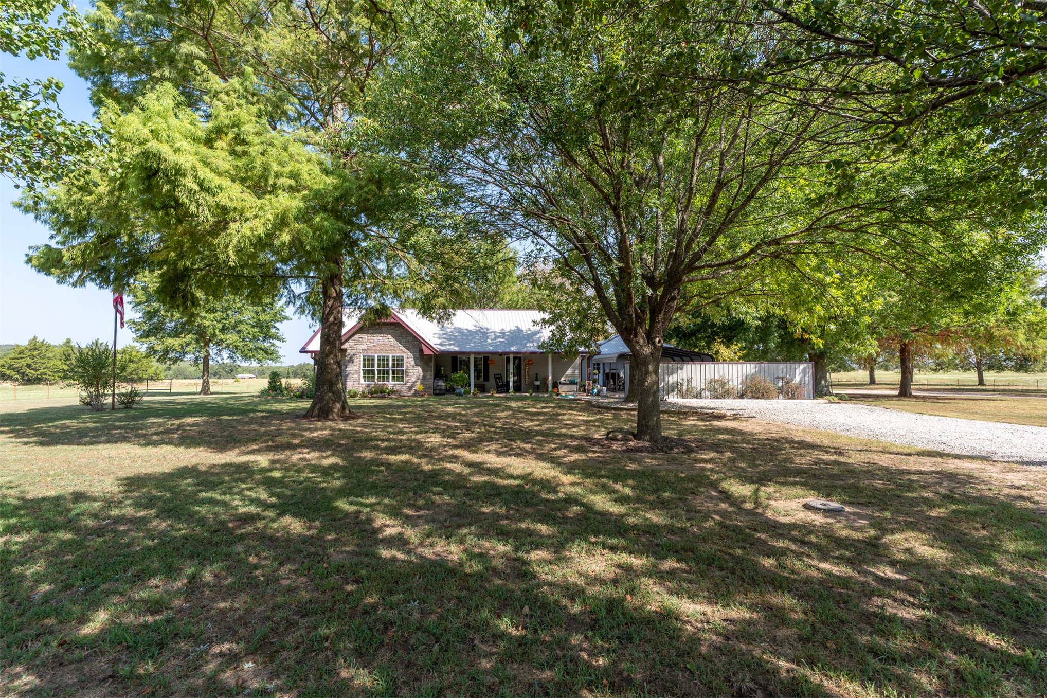 377038 E 1060 Okemah OK 74859