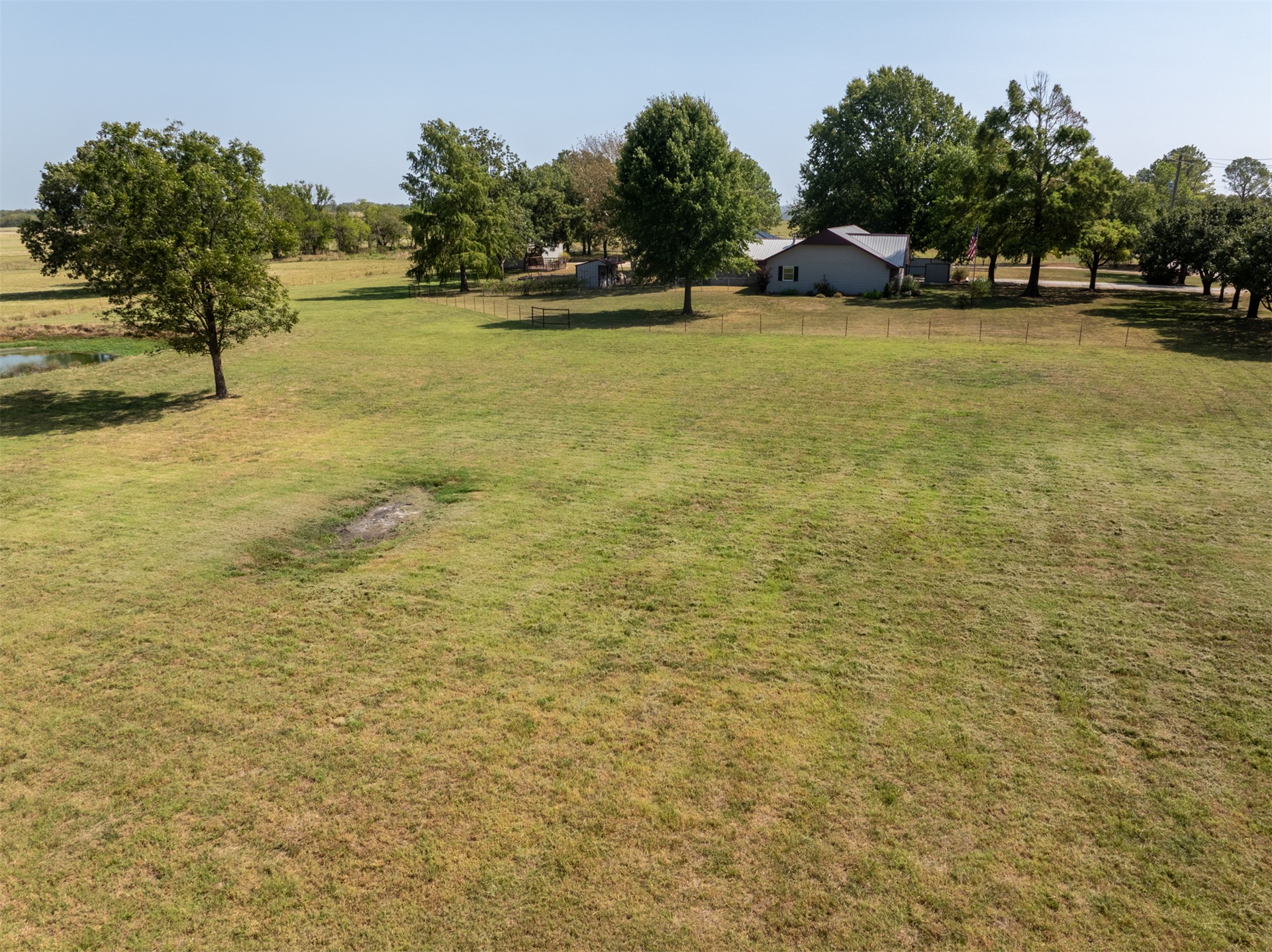 377038 E 1060 Okemah OK 74859