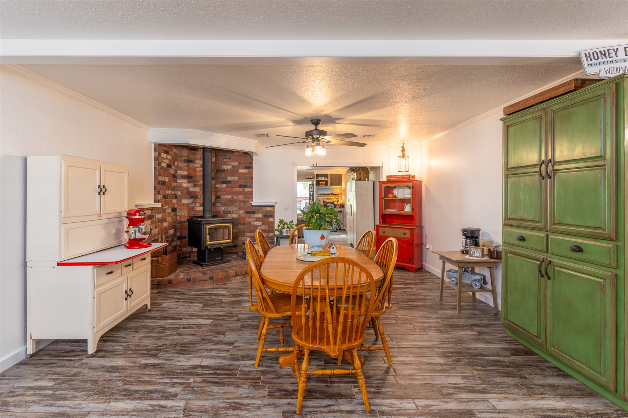 377038 E 1060 Okemah OK 74859
