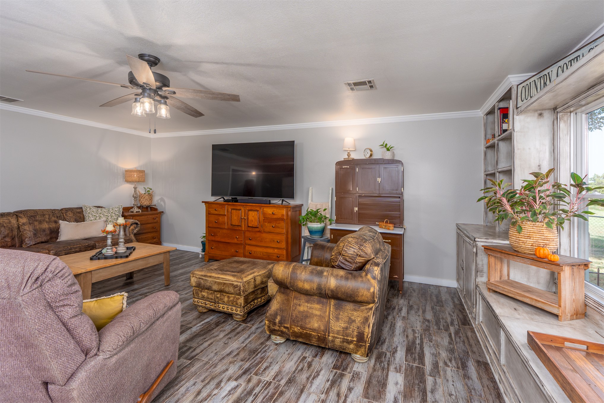377038 E 1060 Okemah OK 74859