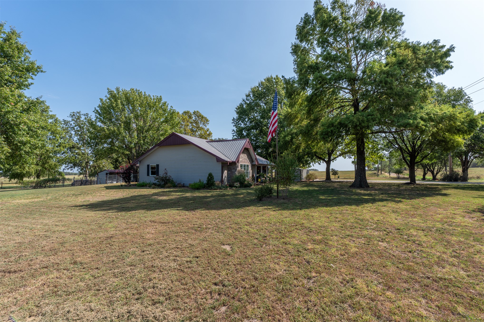 377038 E 1060 Okemah OK 74859