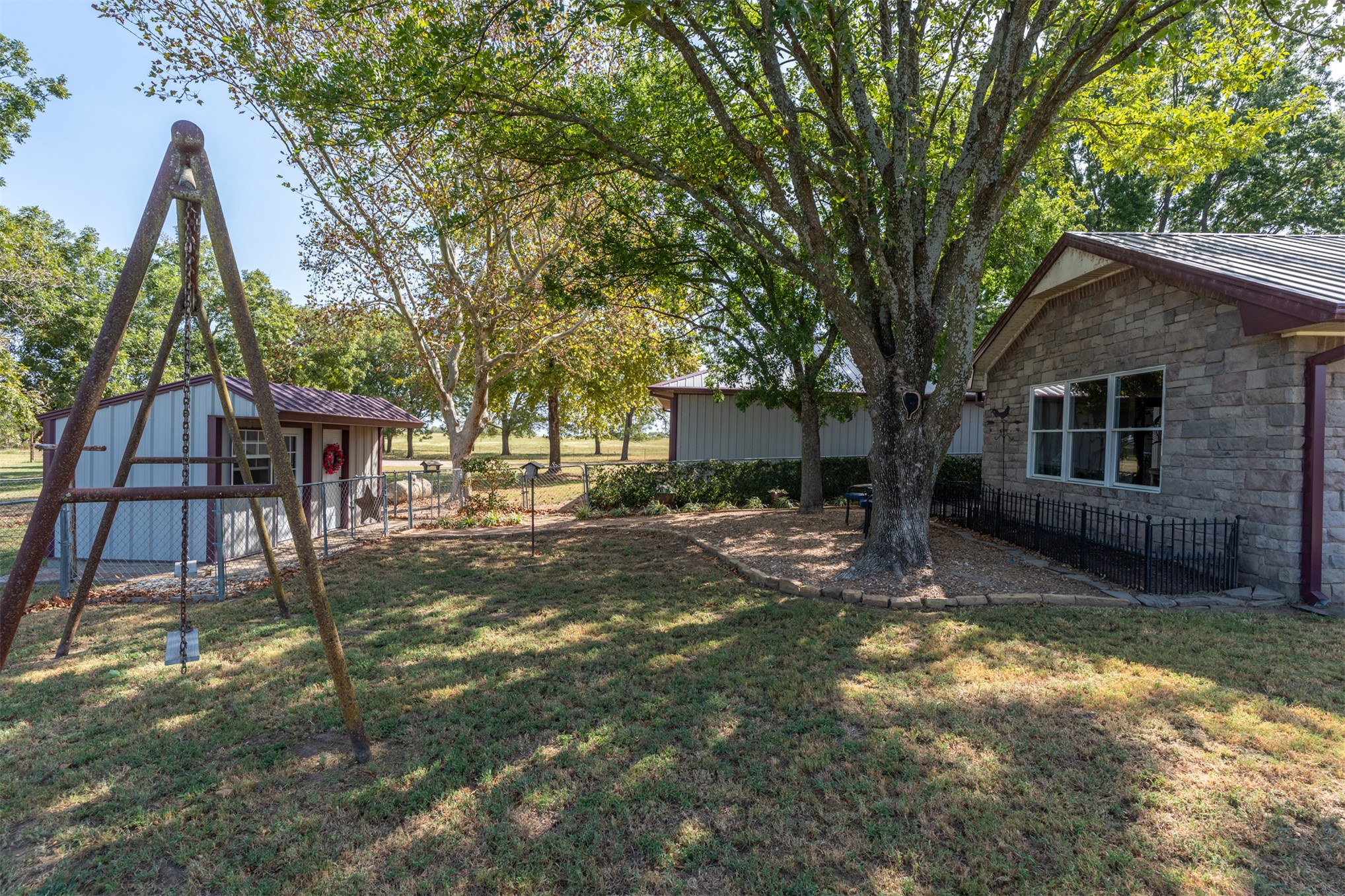 377038 E 1060 Okemah OK 74859