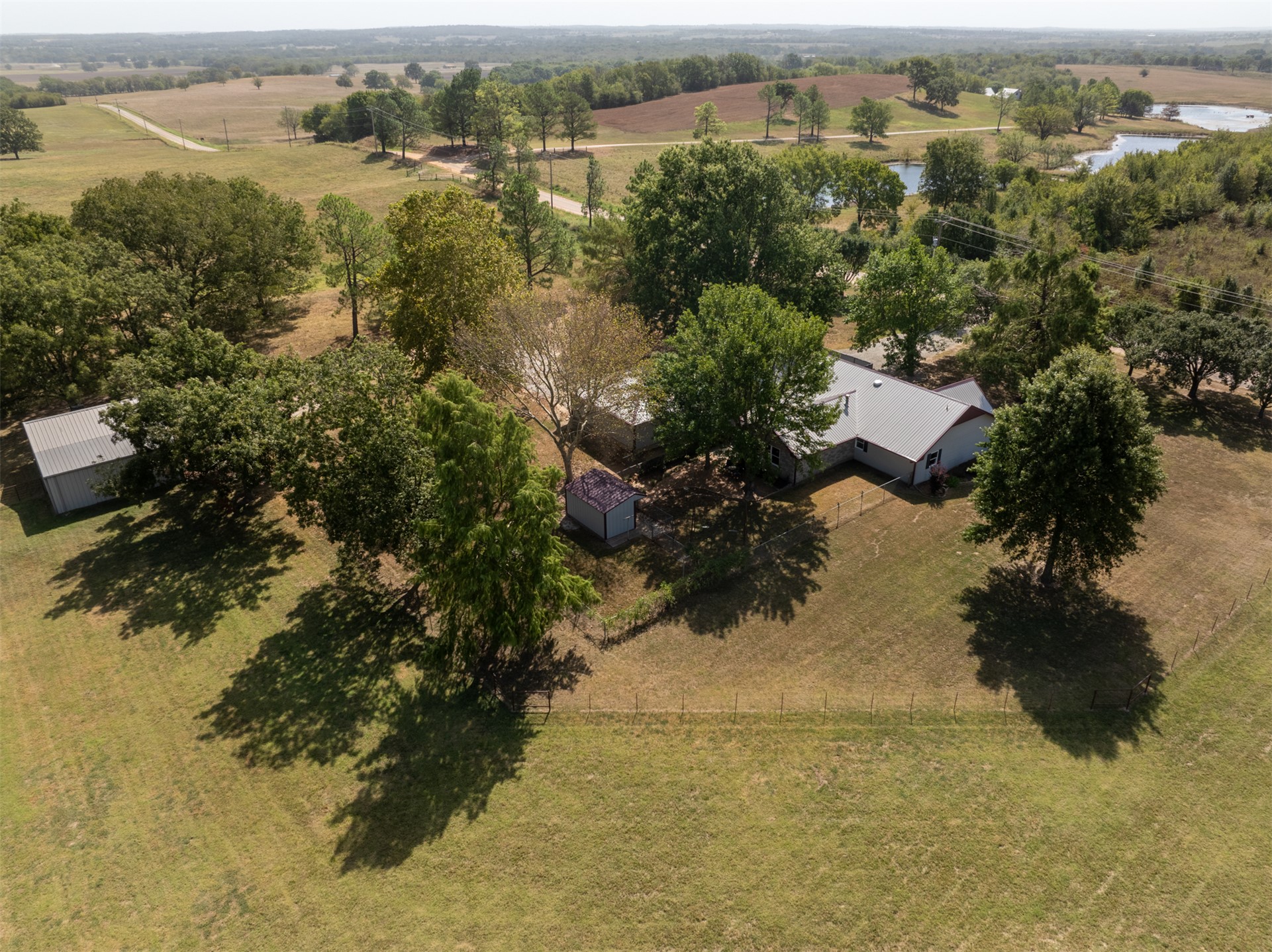377038 E 1060 Okemah OK 74859