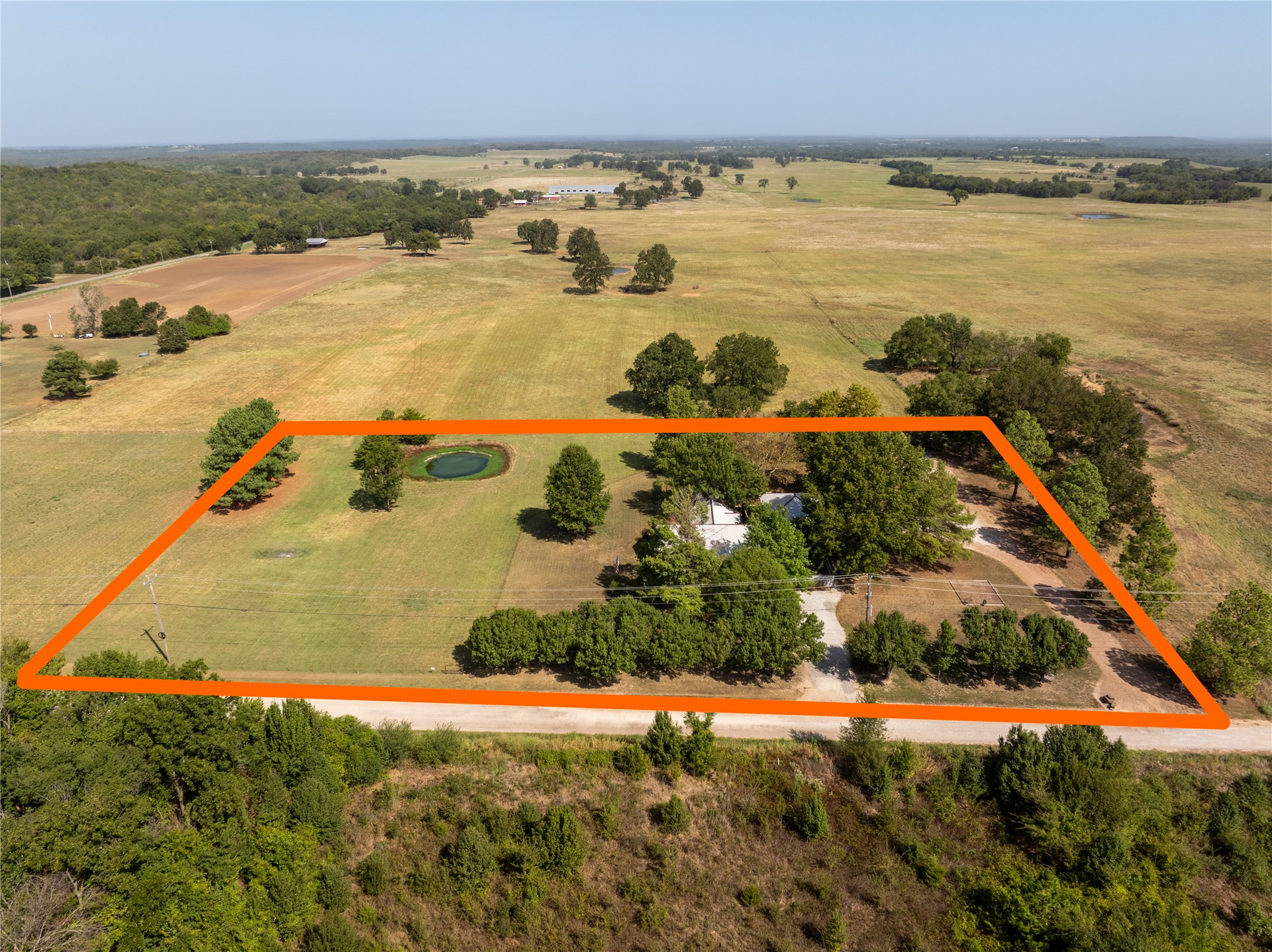 377038 E 1060 Okemah OK 74859