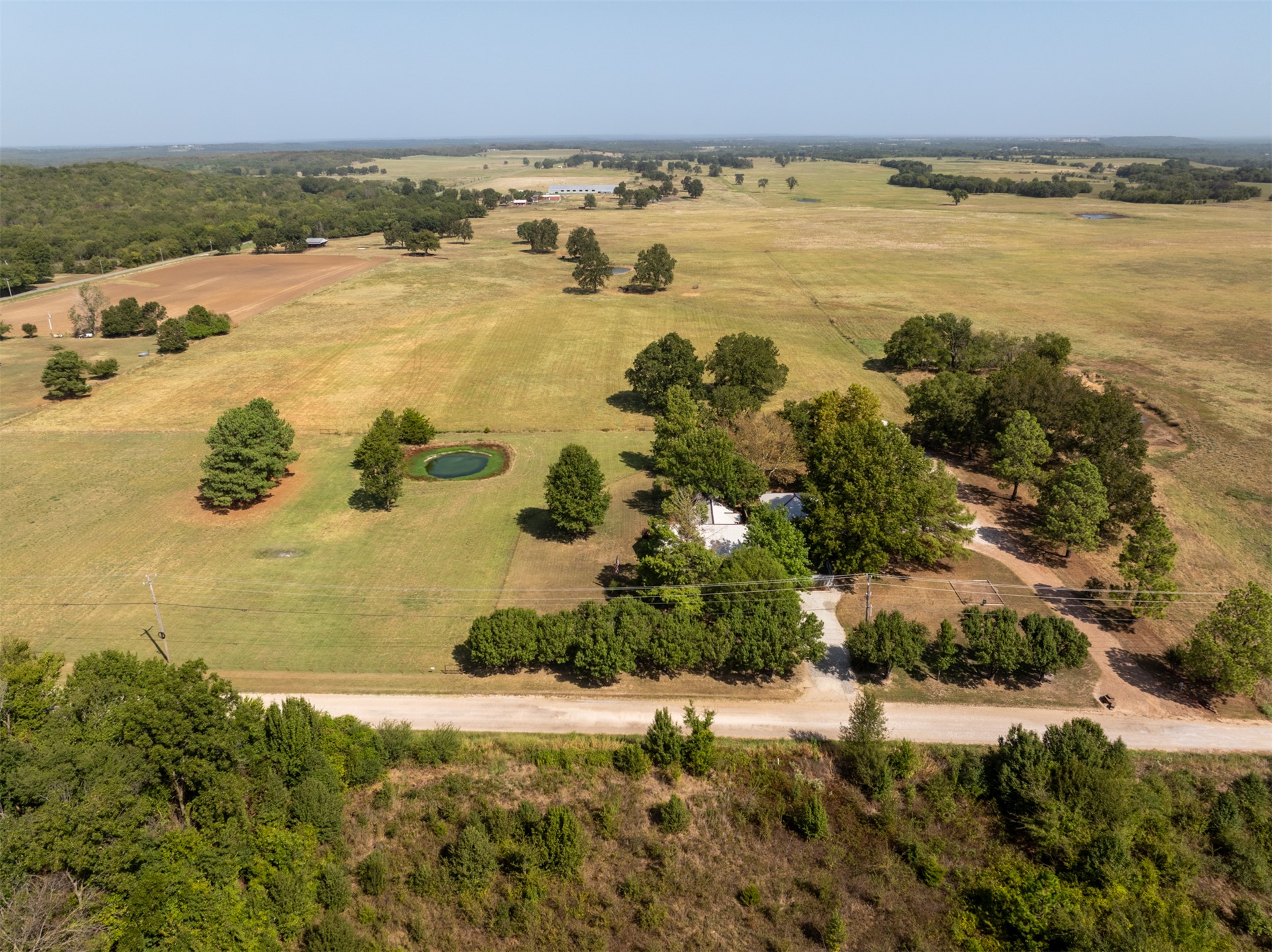377038 E 1060 Okemah OK 74859