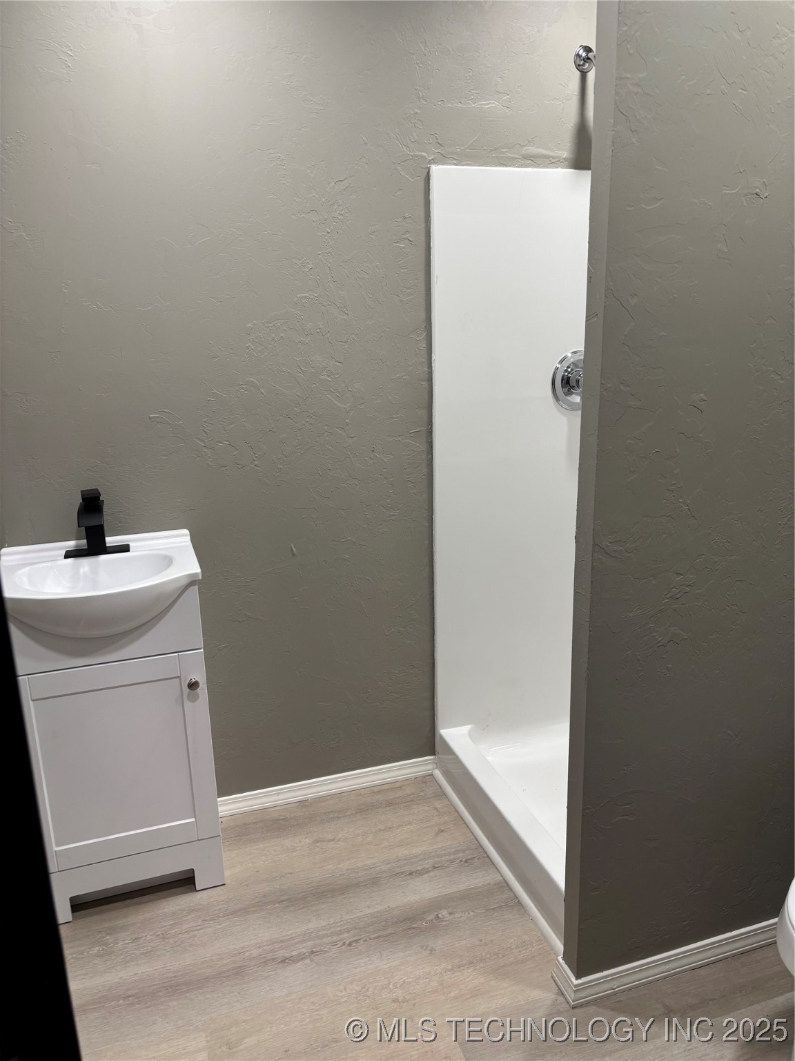 413 E 8th Street Cushing OK 74023