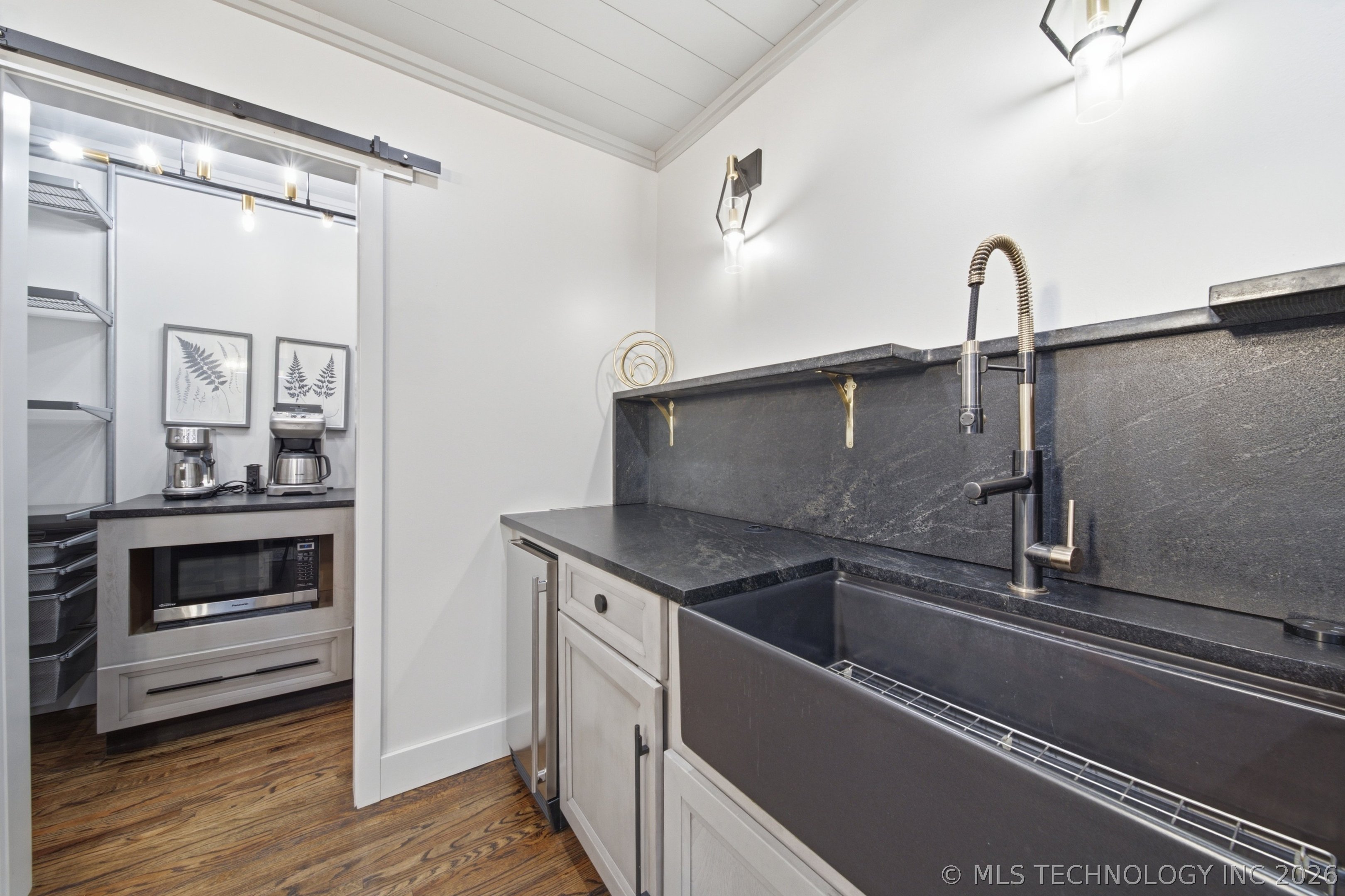 4650 S Columbia Place Tulsa OK 74105