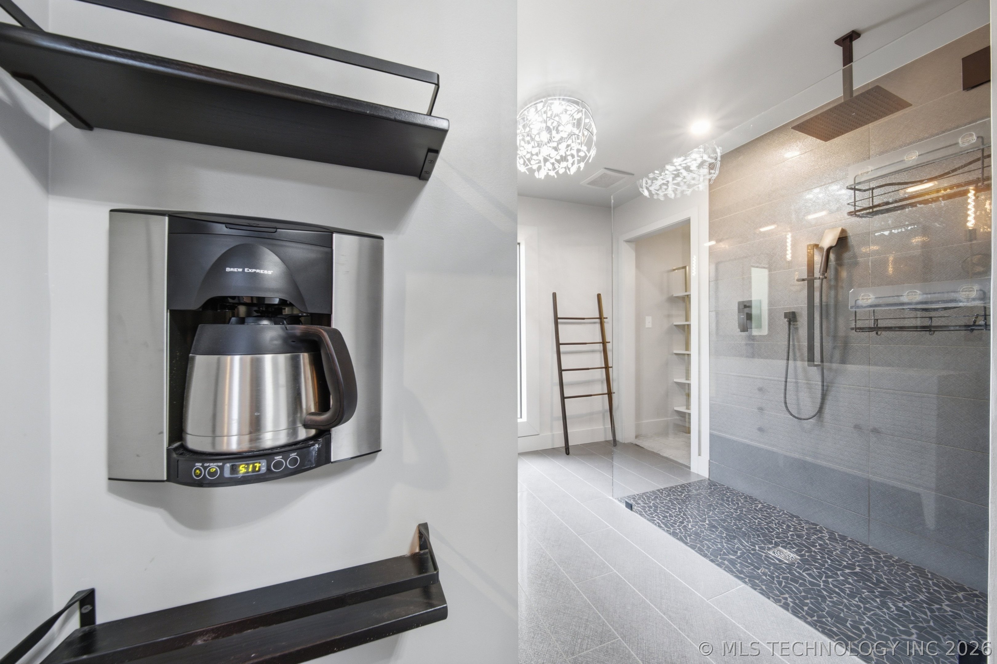 4650 S Columbia Place Tulsa OK 74105